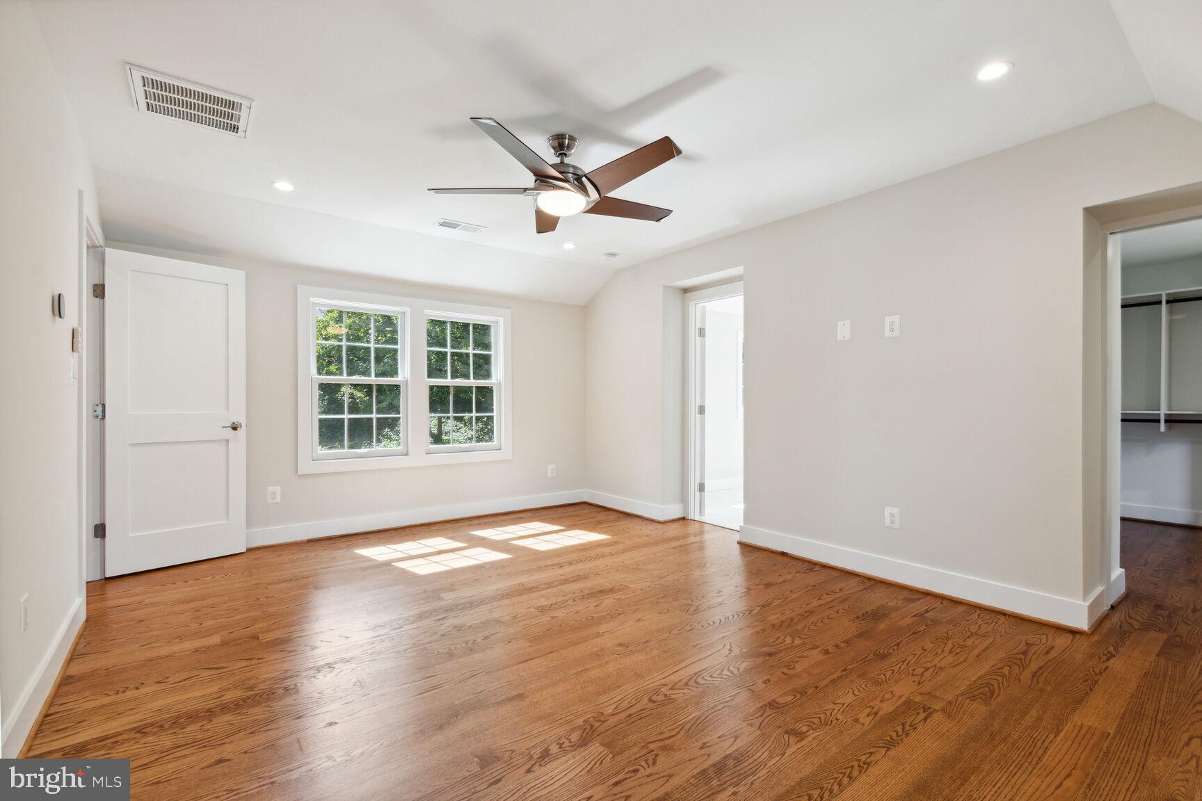 CRYSTAL SPRING KNOLLS - Residential