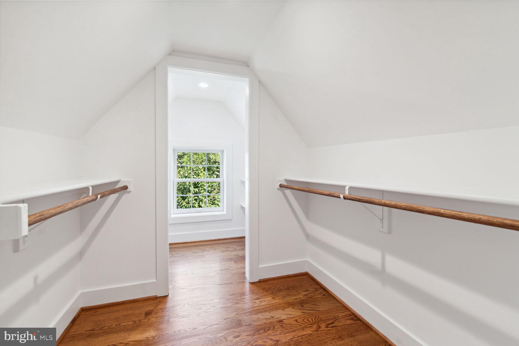 CRYSTAL SPRING KNOLLS - Residential