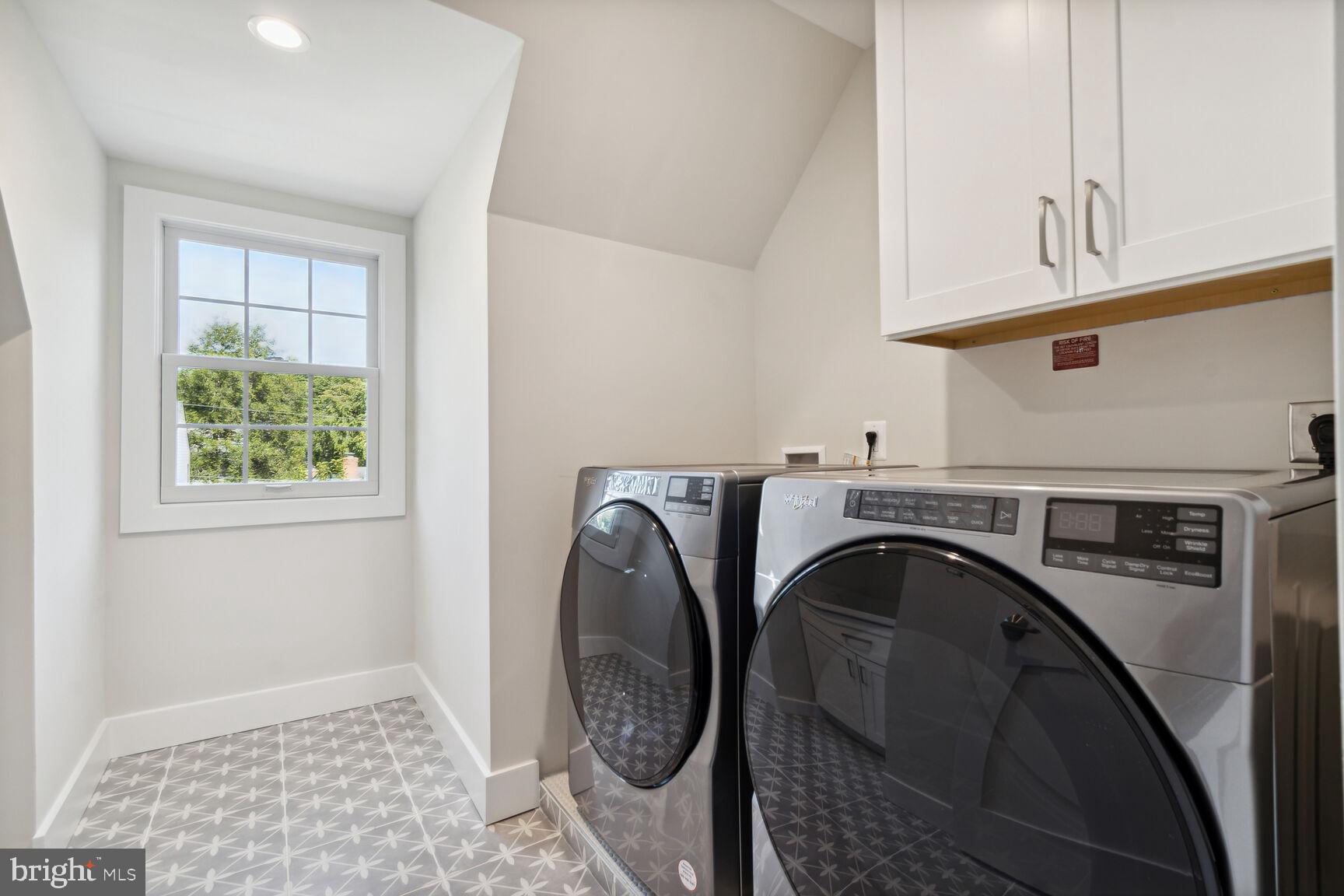 CRYSTAL SPRING KNOLLS - Residential