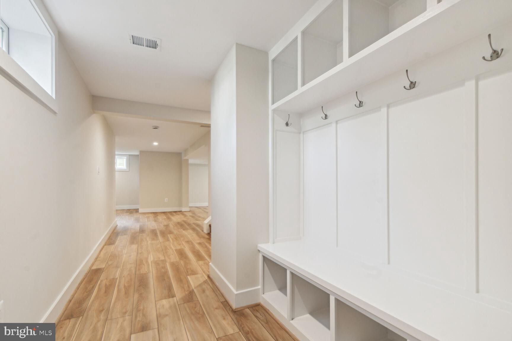 CRYSTAL SPRING KNOLLS - Residential