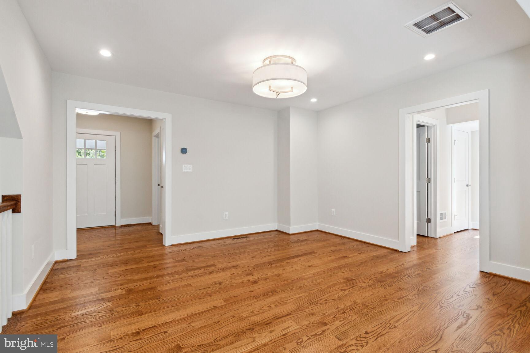 CRYSTAL SPRING KNOLLS - Residential