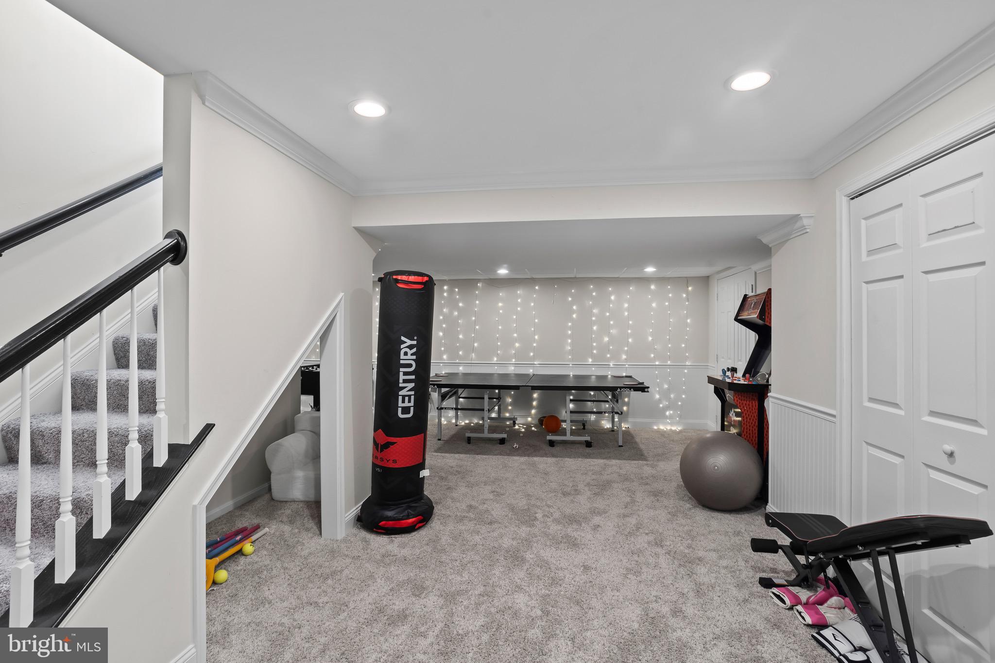 WINDY HILL - Residential