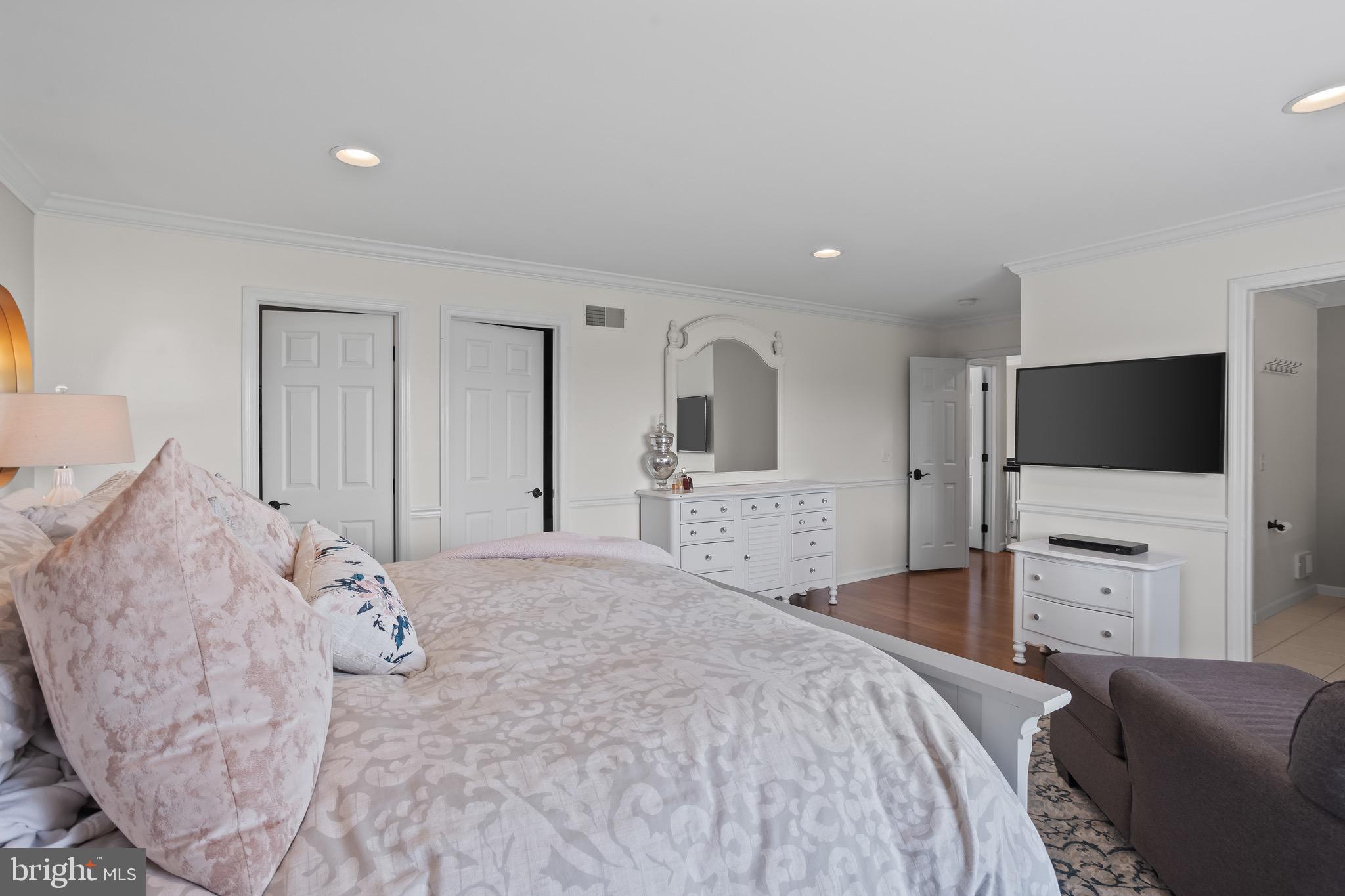 WINDY HILL - Residential