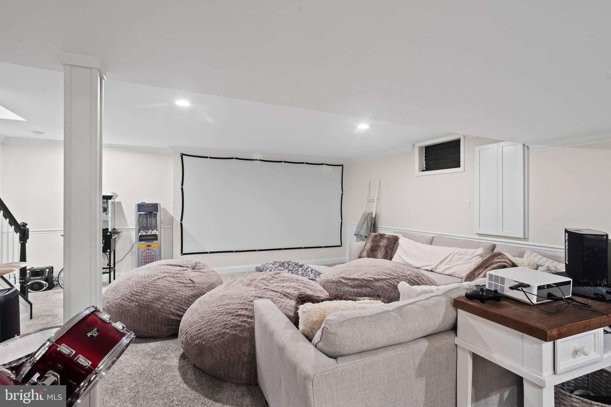 WINDY HILL - Residential