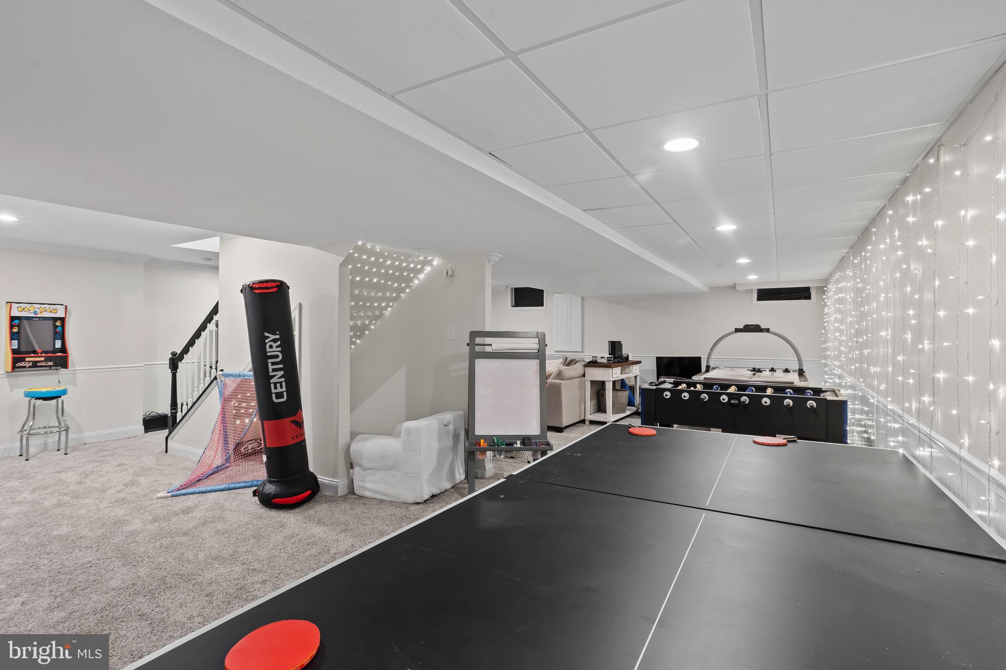 WINDY HILL - Residential