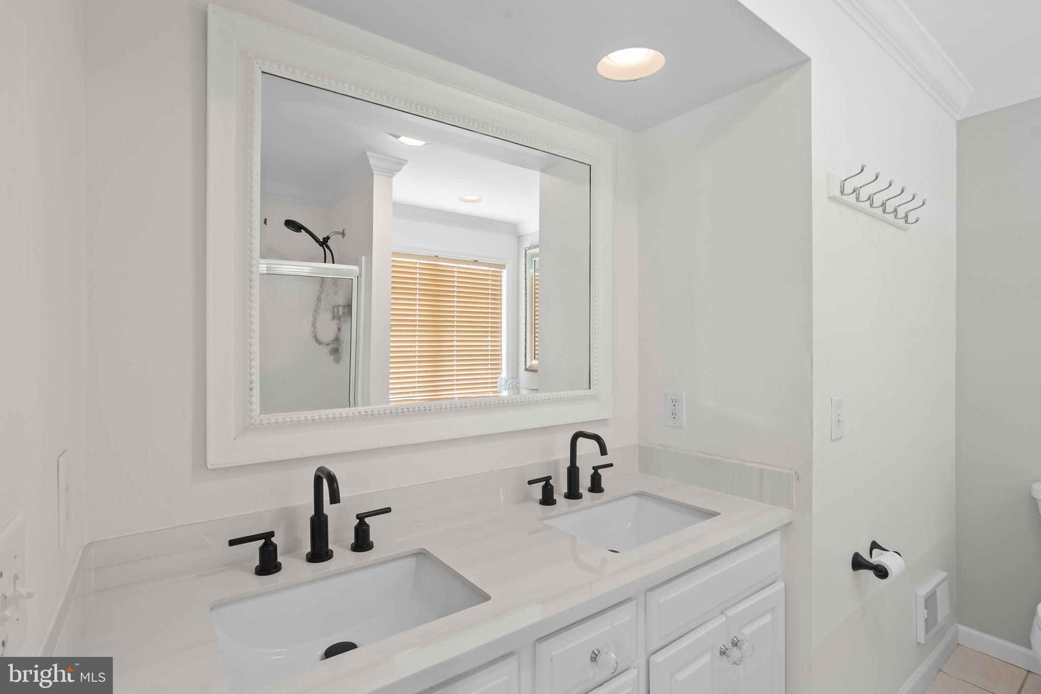 WINDY HILL - Residential