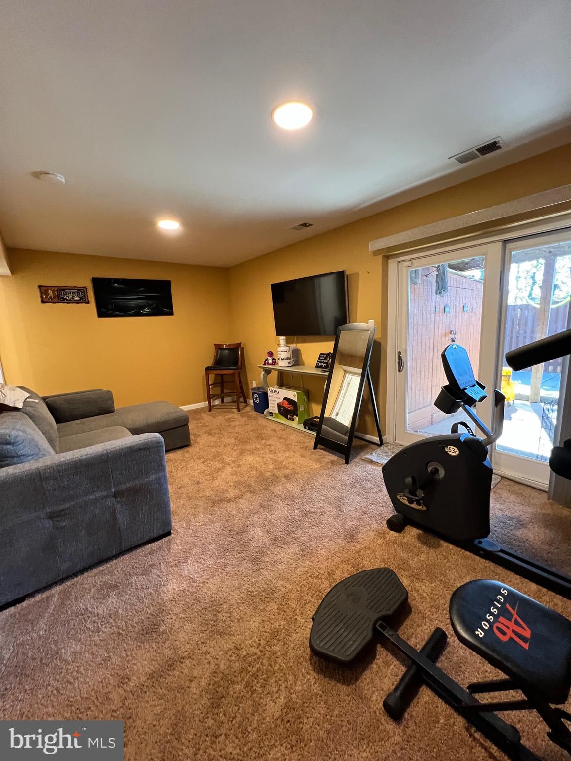 MATTAWOMAN WOODS IND HEAD - Residential