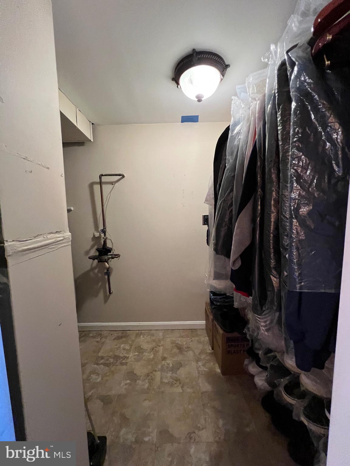 MATTAWOMAN WOODS IND HEAD - Residential