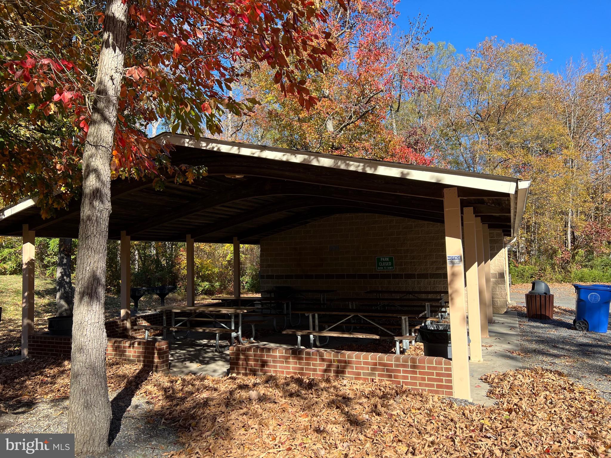 MATTAWOMAN WOODS IND HEAD - Residential