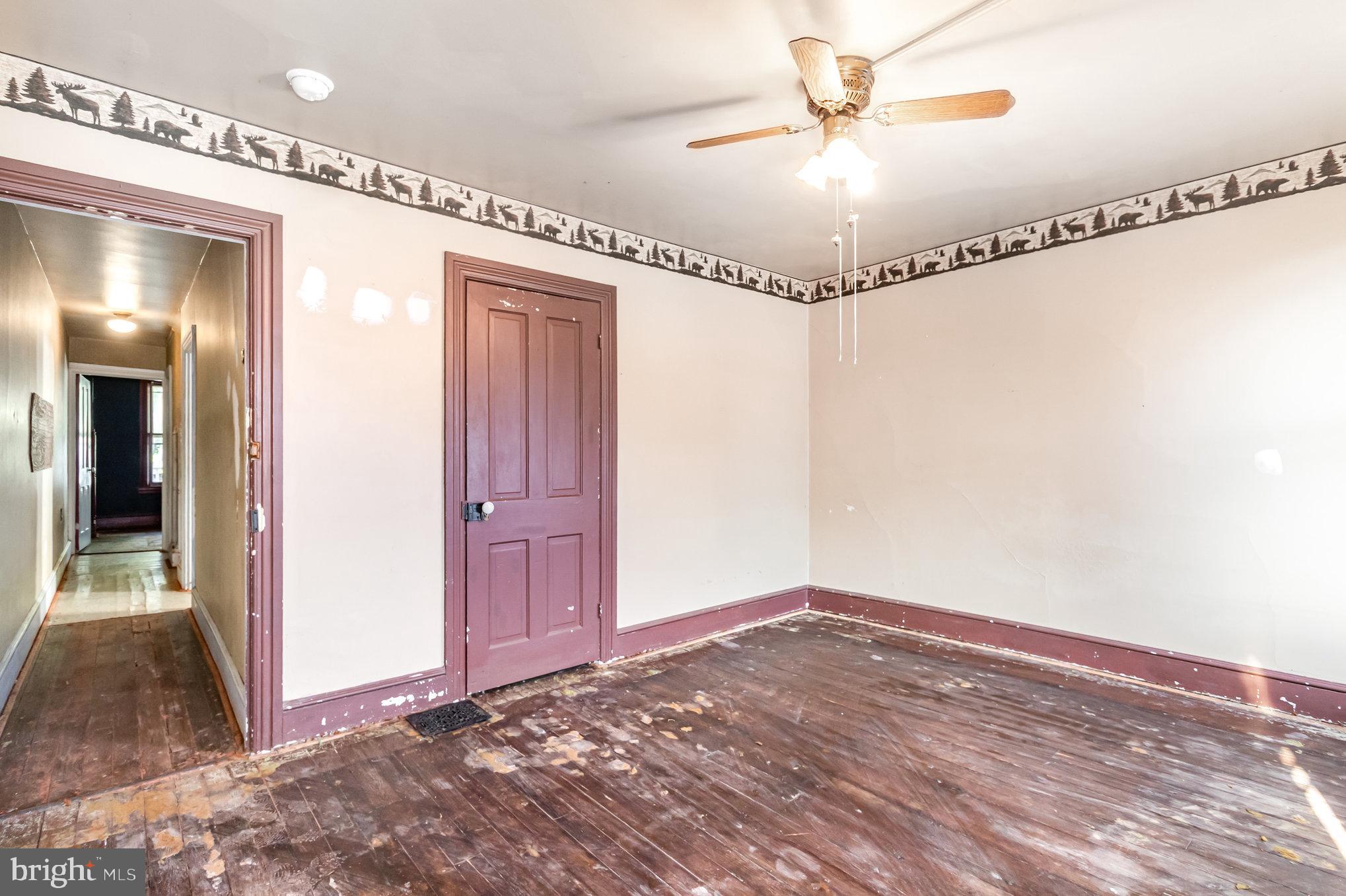 CHAMBERSBURG - Residential