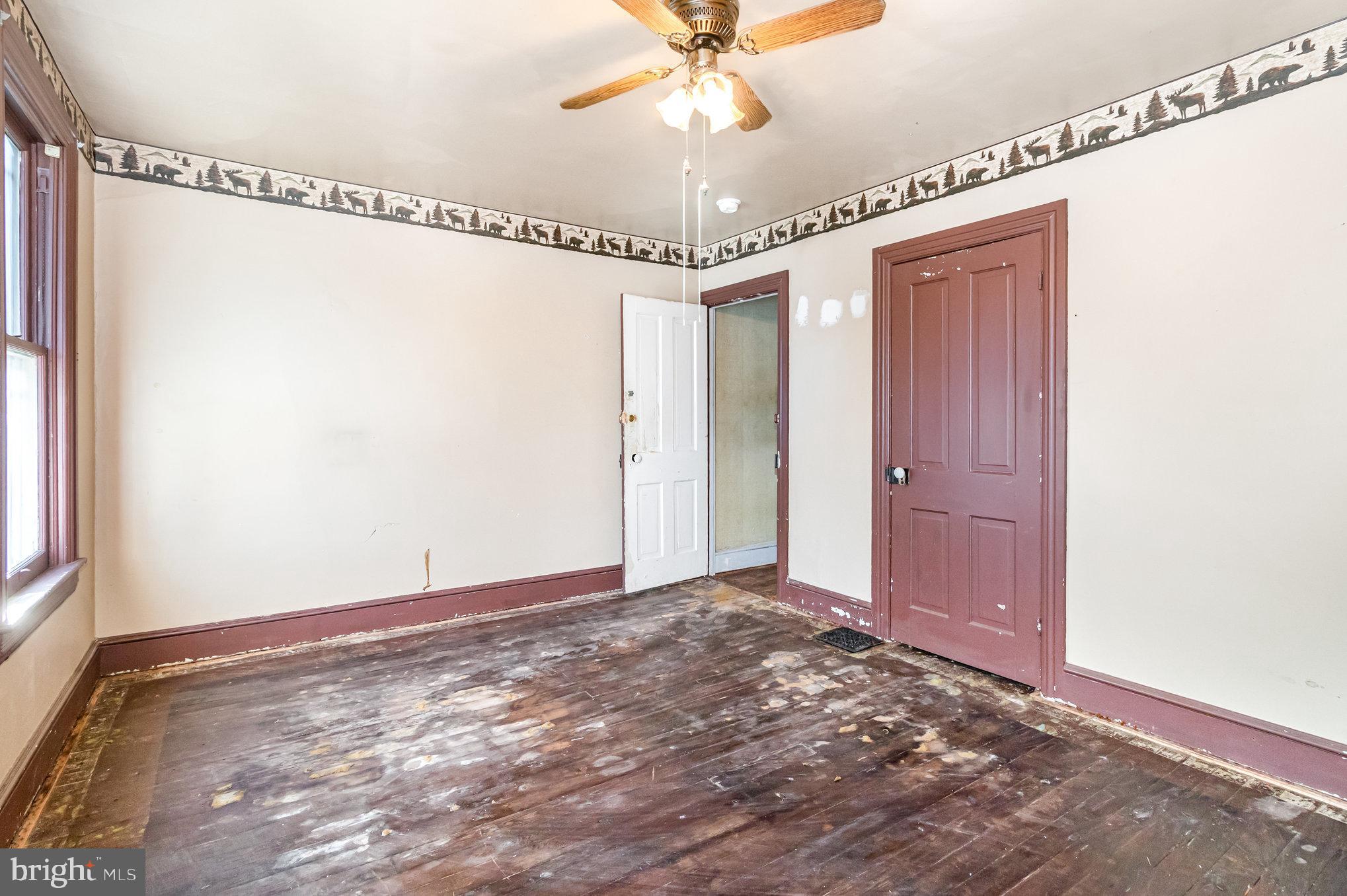 CHAMBERSBURG - Residential