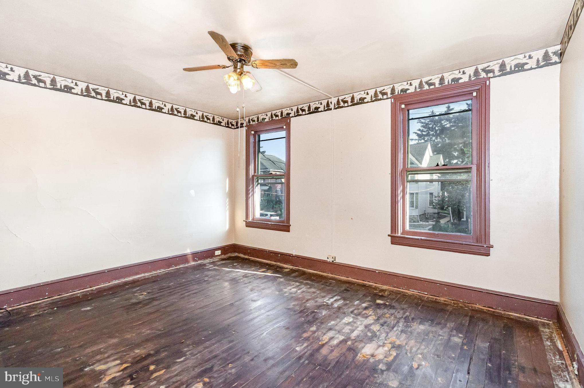 CHAMBERSBURG - Residential