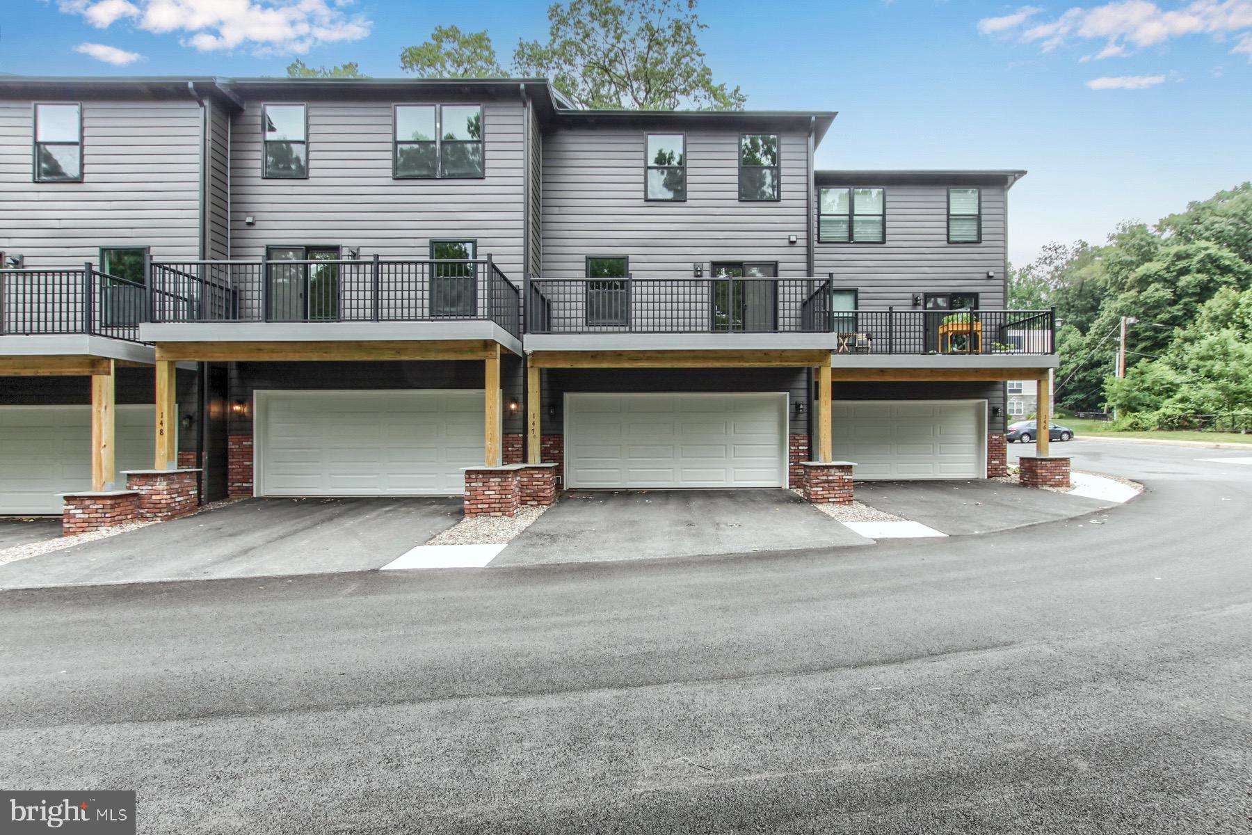 HIGH POINTE IN HERSHEY - Residential