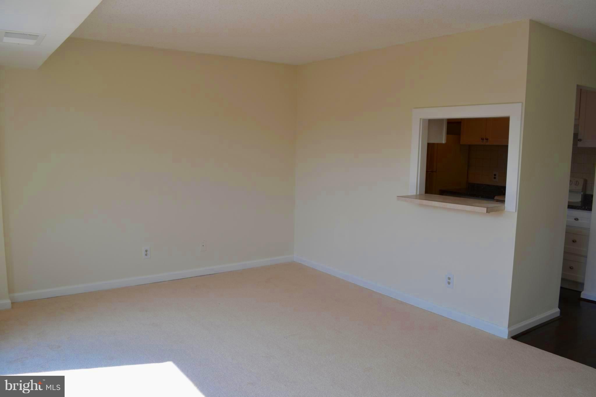 IDYLWOOD TOWERS - Residential Lease