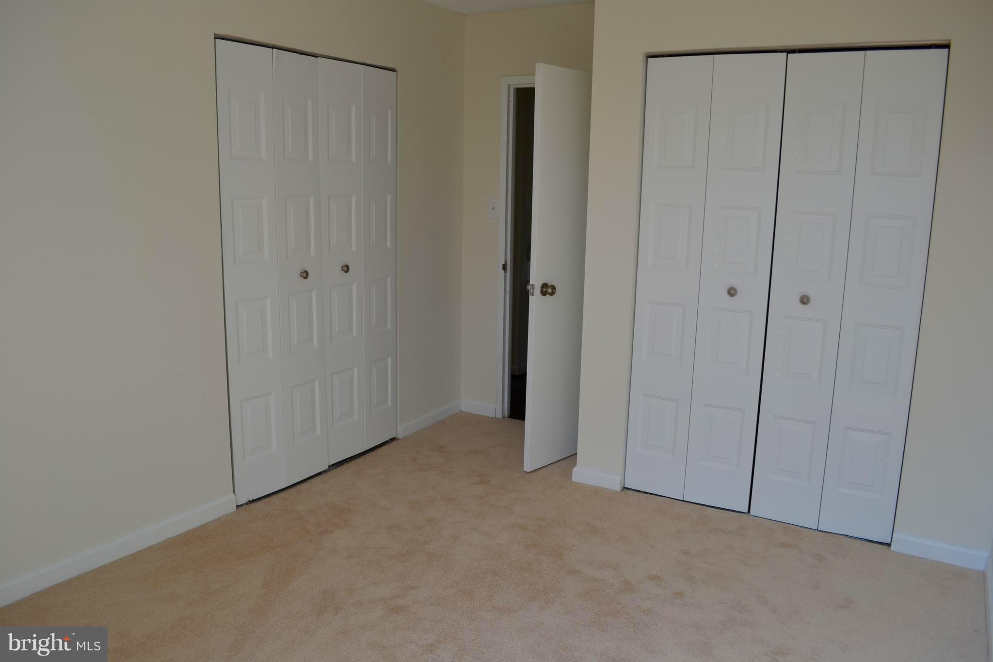 IDYLWOOD TOWERS - Residential Lease