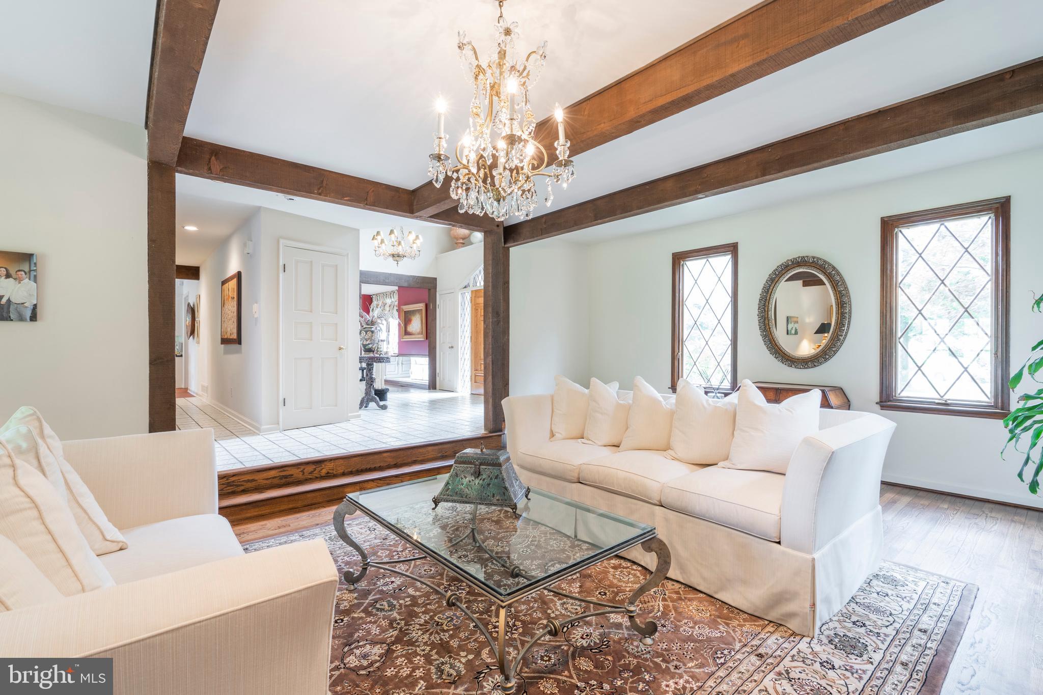 BRYN MAWR - Residential