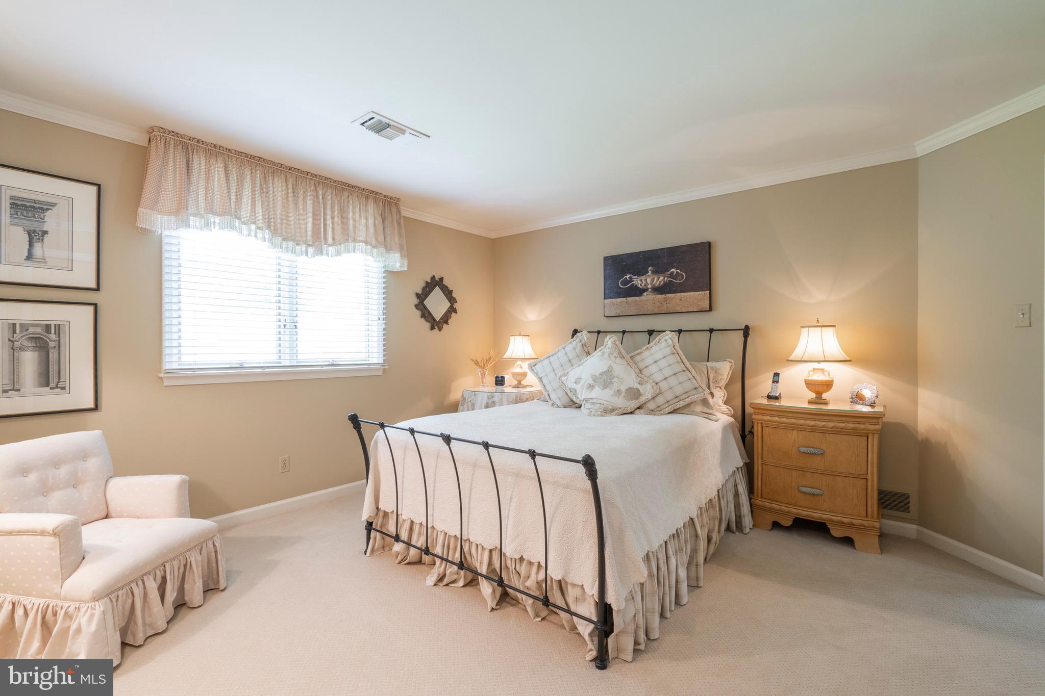 BRYN MAWR - Residential