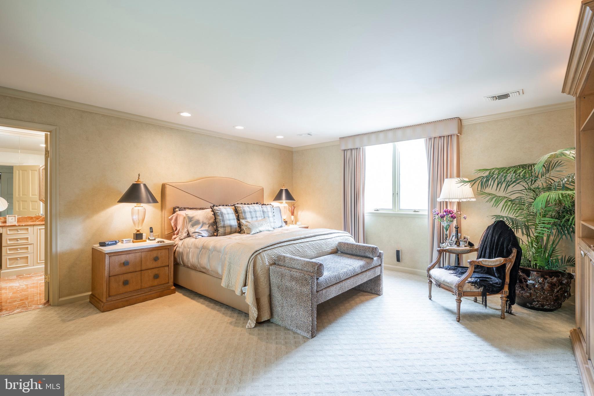 BRYN MAWR - Residential