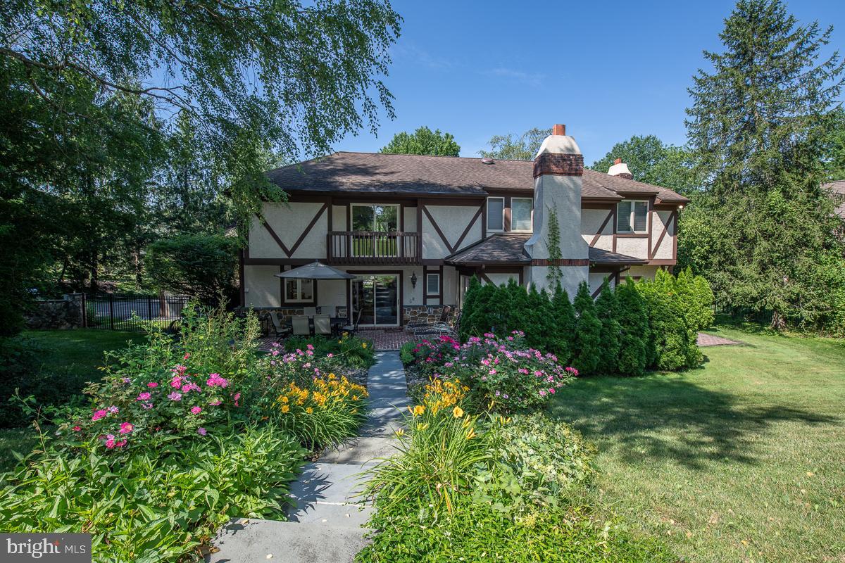 BRYN MAWR - Residential