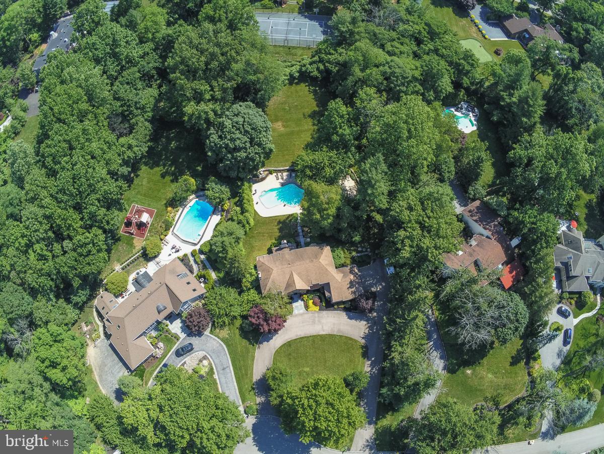 BRYN MAWR - Residential