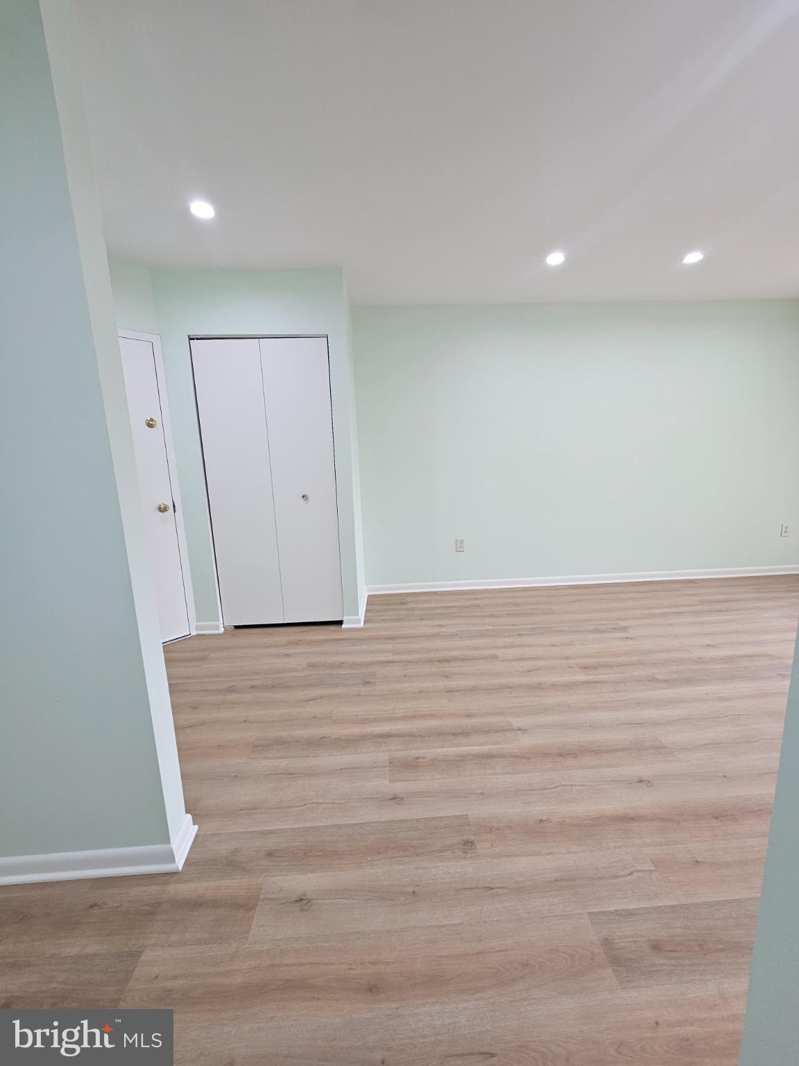 CHAPEL VILLAGE - Residential Lease