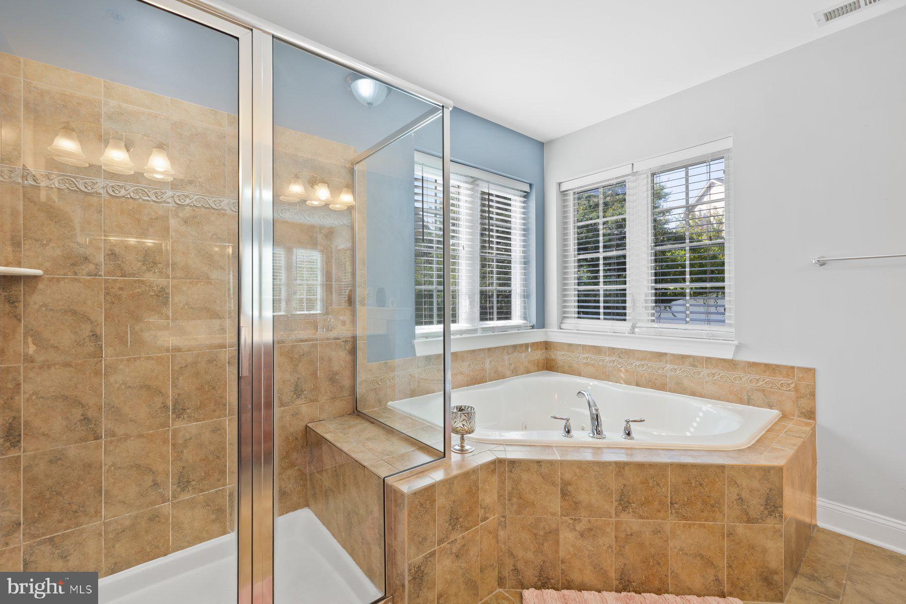 CEDAR LANE FARMS - Residential