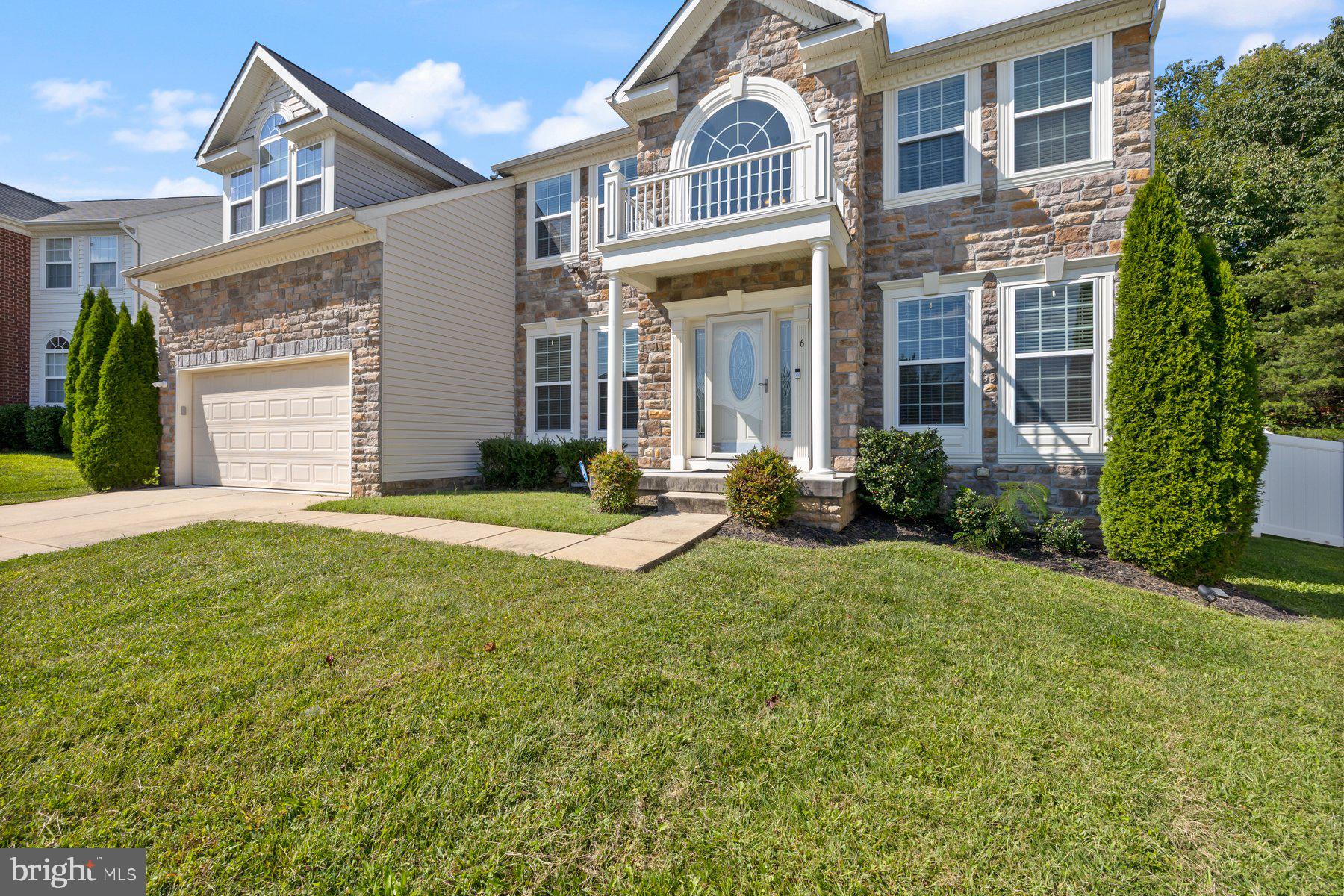 CEDAR LANE FARMS - Residential
