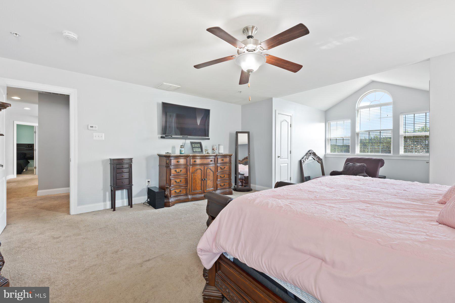 CEDAR LANE FARMS - Residential