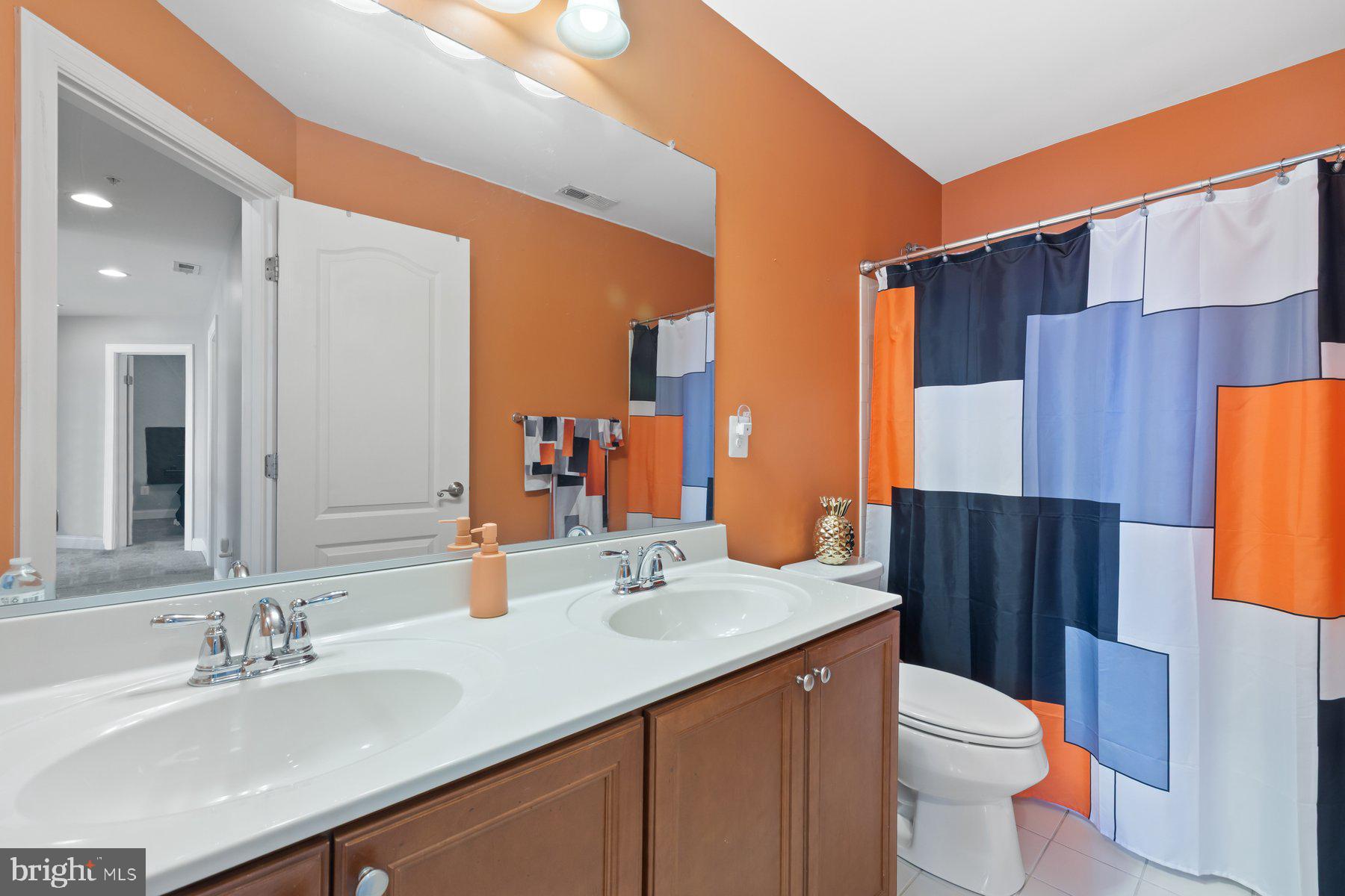 CEDAR LANE FARMS - Residential