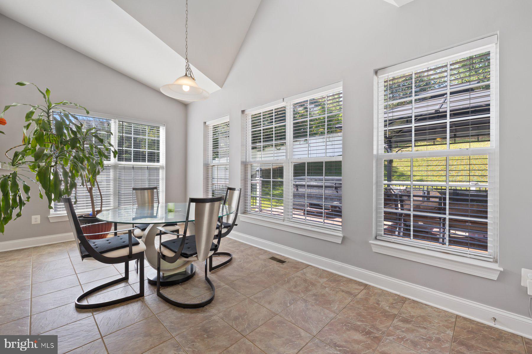 CEDAR LANE FARMS - Residential
