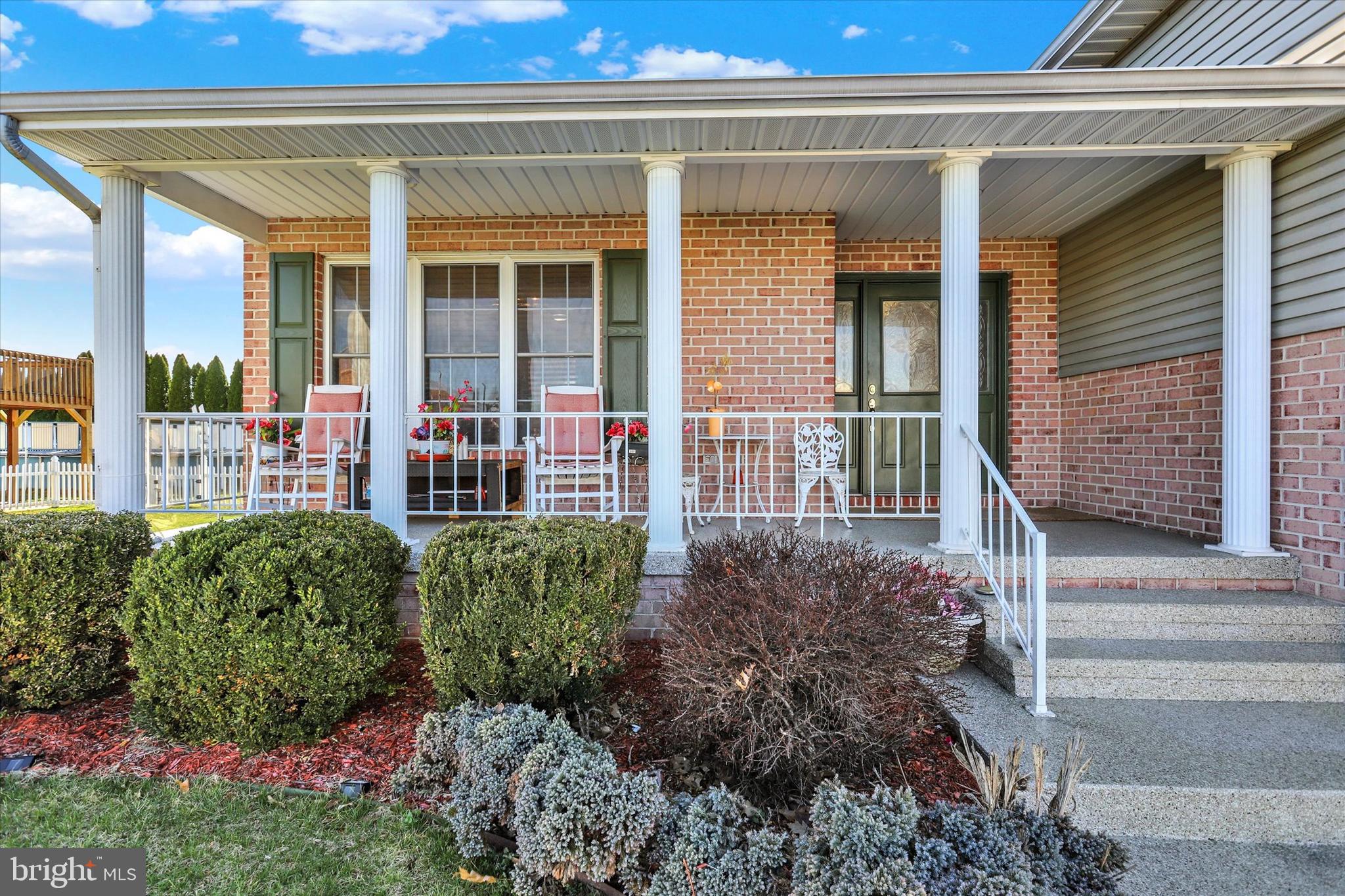 LAURICH MEADOWS - Residential