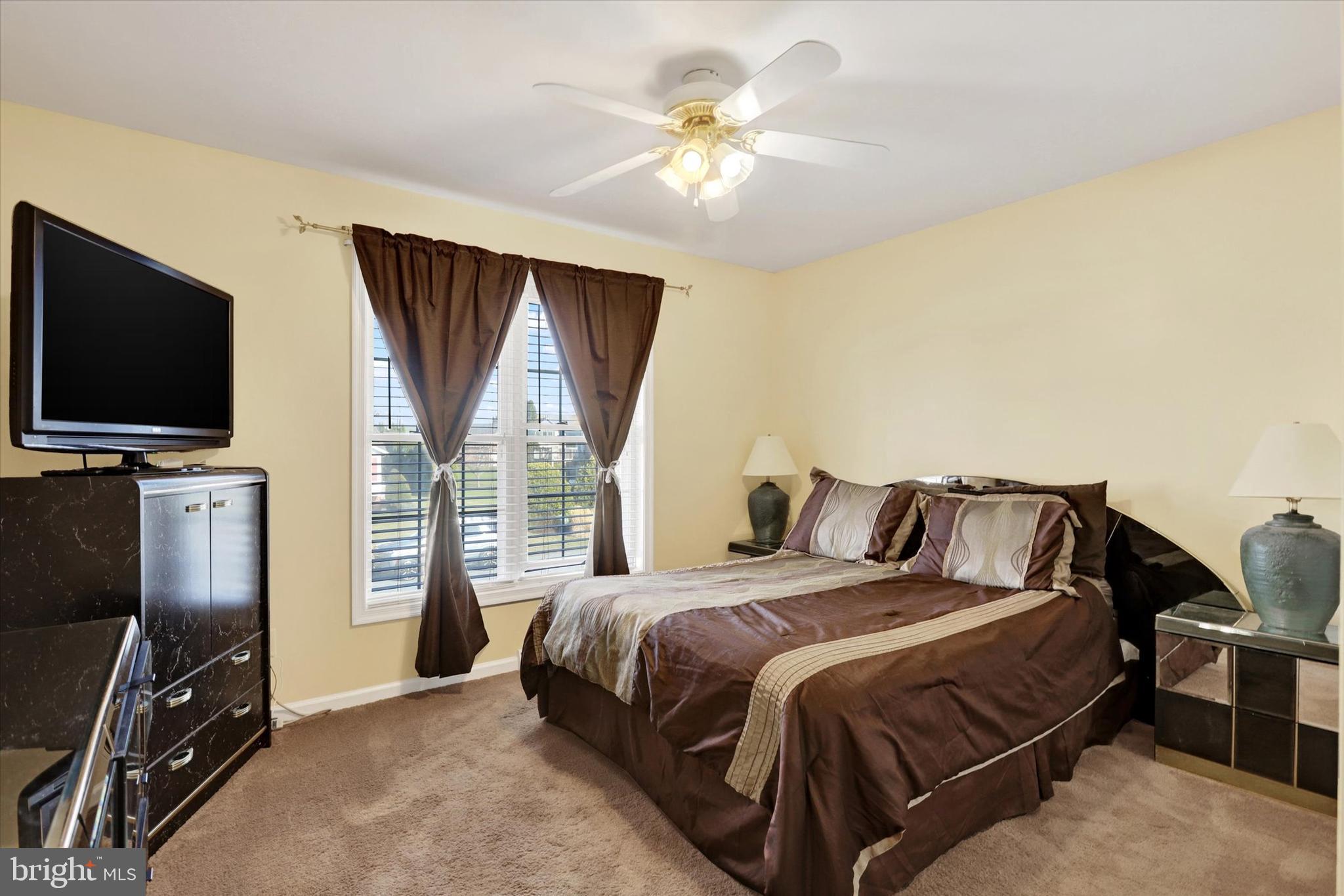 LAURICH MEADOWS - Residential