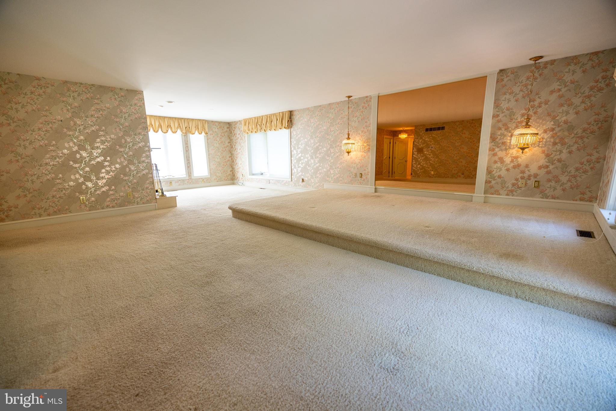 SPRINGTON POINTE - Residential