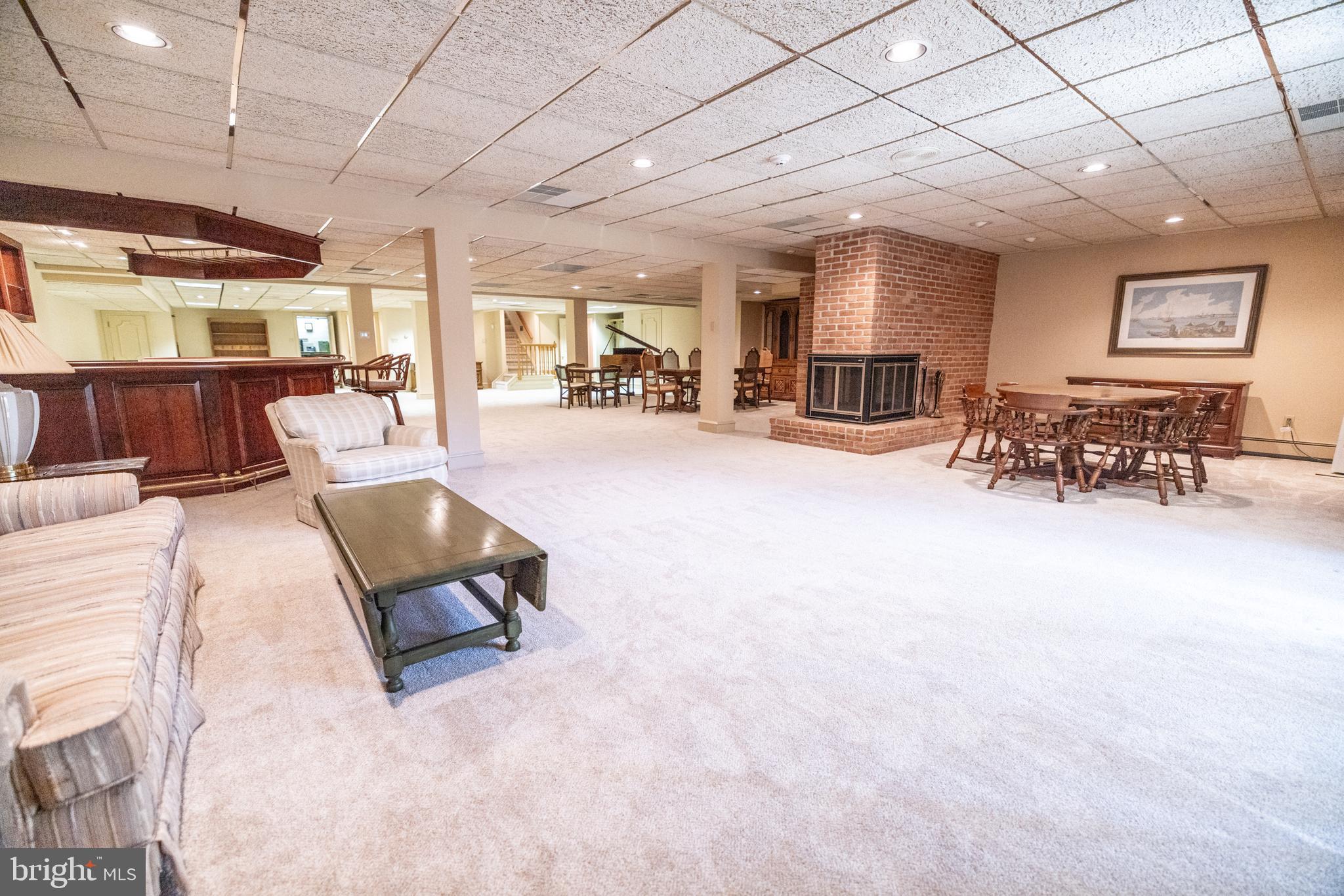 SPRINGTON POINTE - Residential