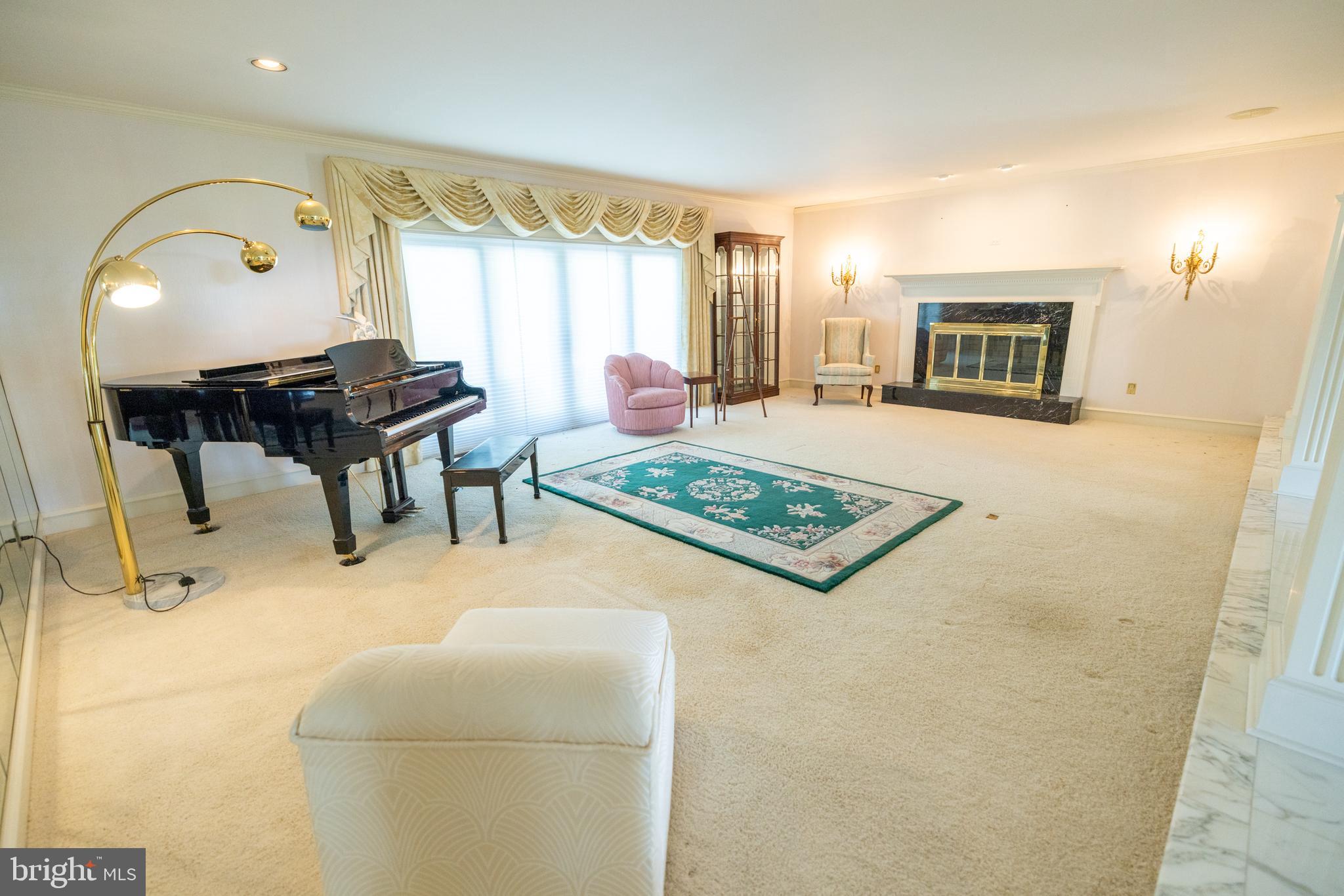 SPRINGTON POINTE - Residential