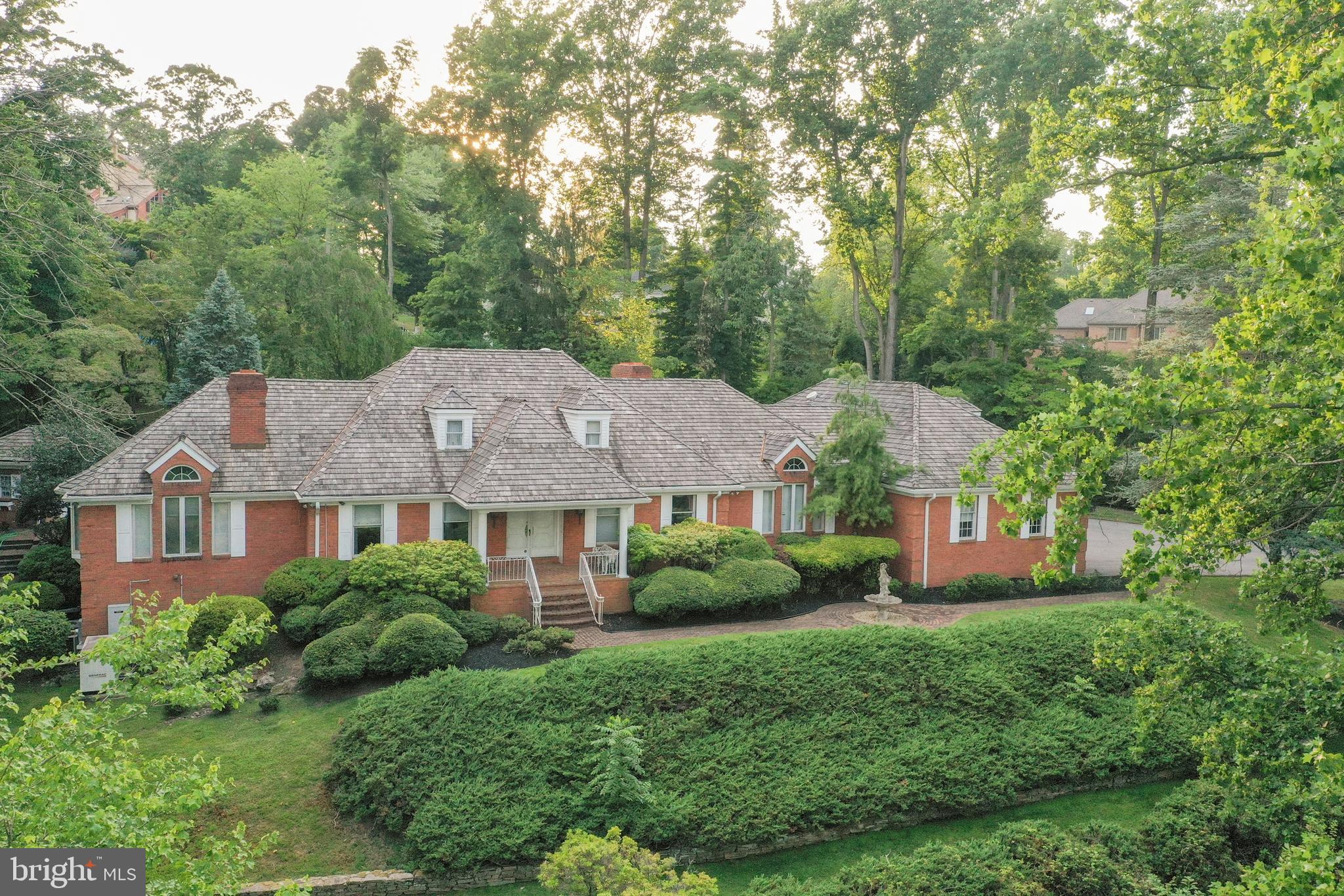 SPRINGTON POINTE - Residential