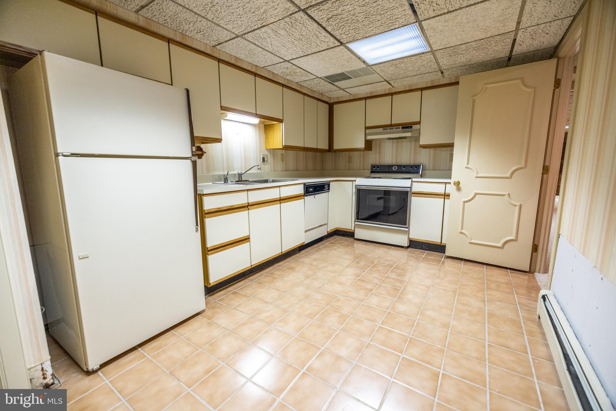 SPRINGTON POINTE - Residential