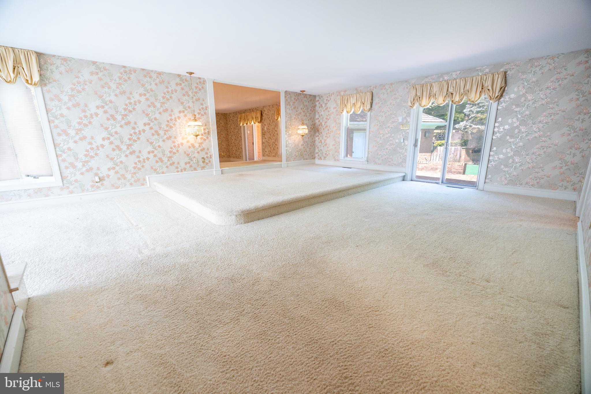 SPRINGTON POINTE - Residential