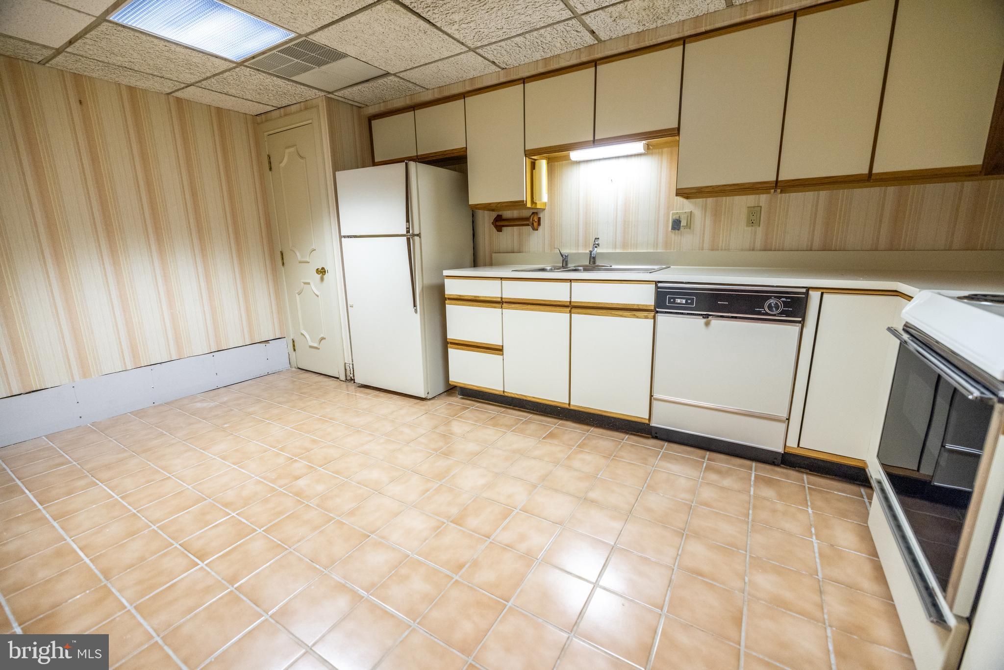 SPRINGTON POINTE - Residential