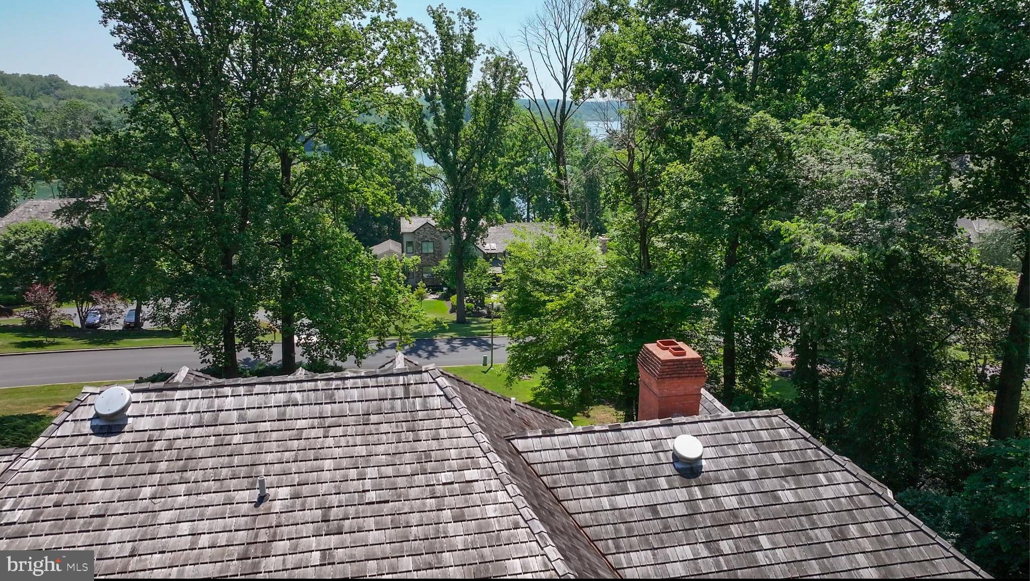 SPRINGTON POINTE - Residential