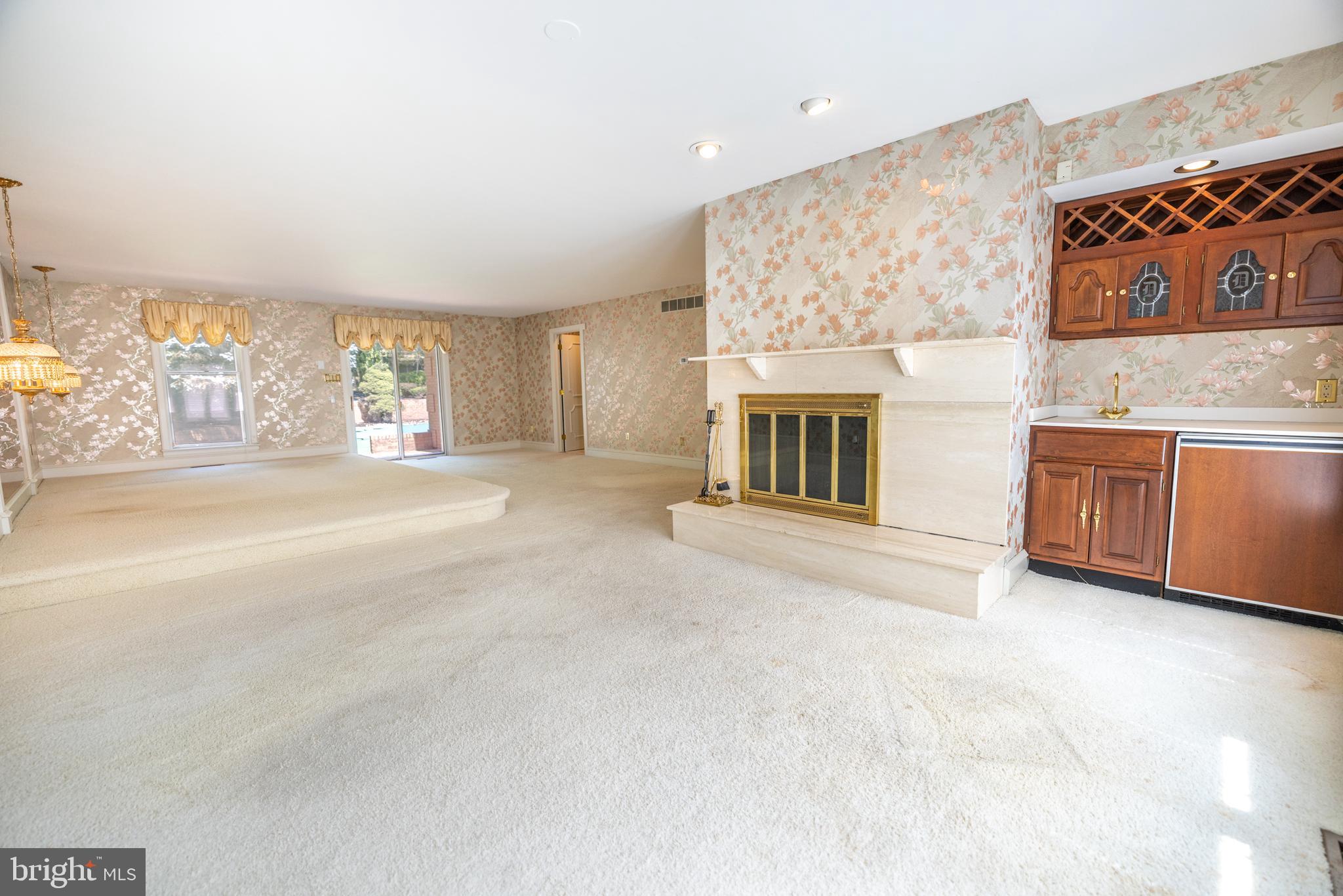 SPRINGTON POINTE - Residential