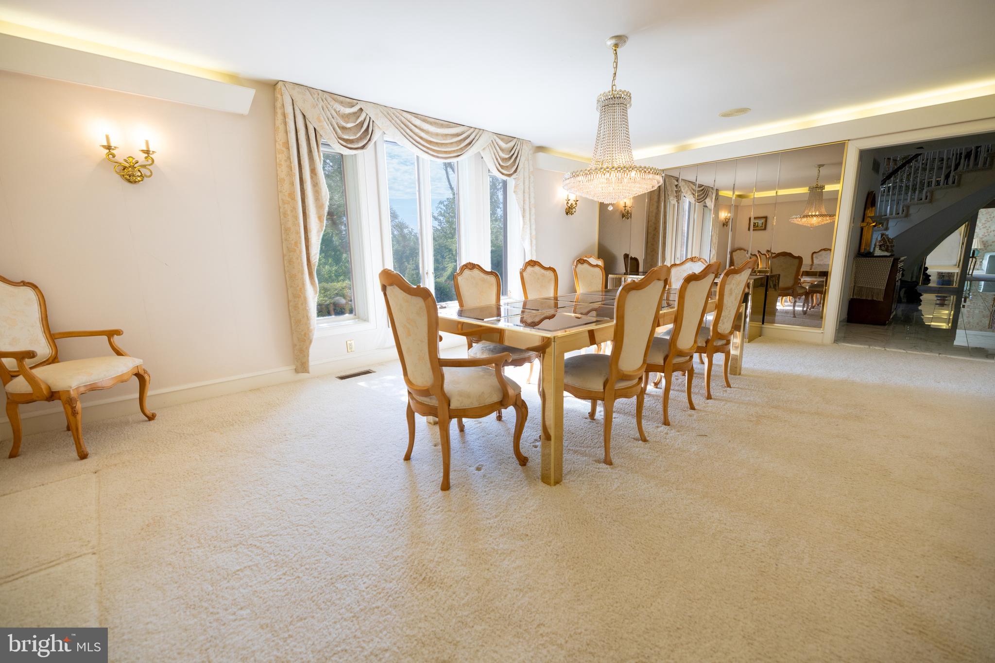 SPRINGTON POINTE - Residential