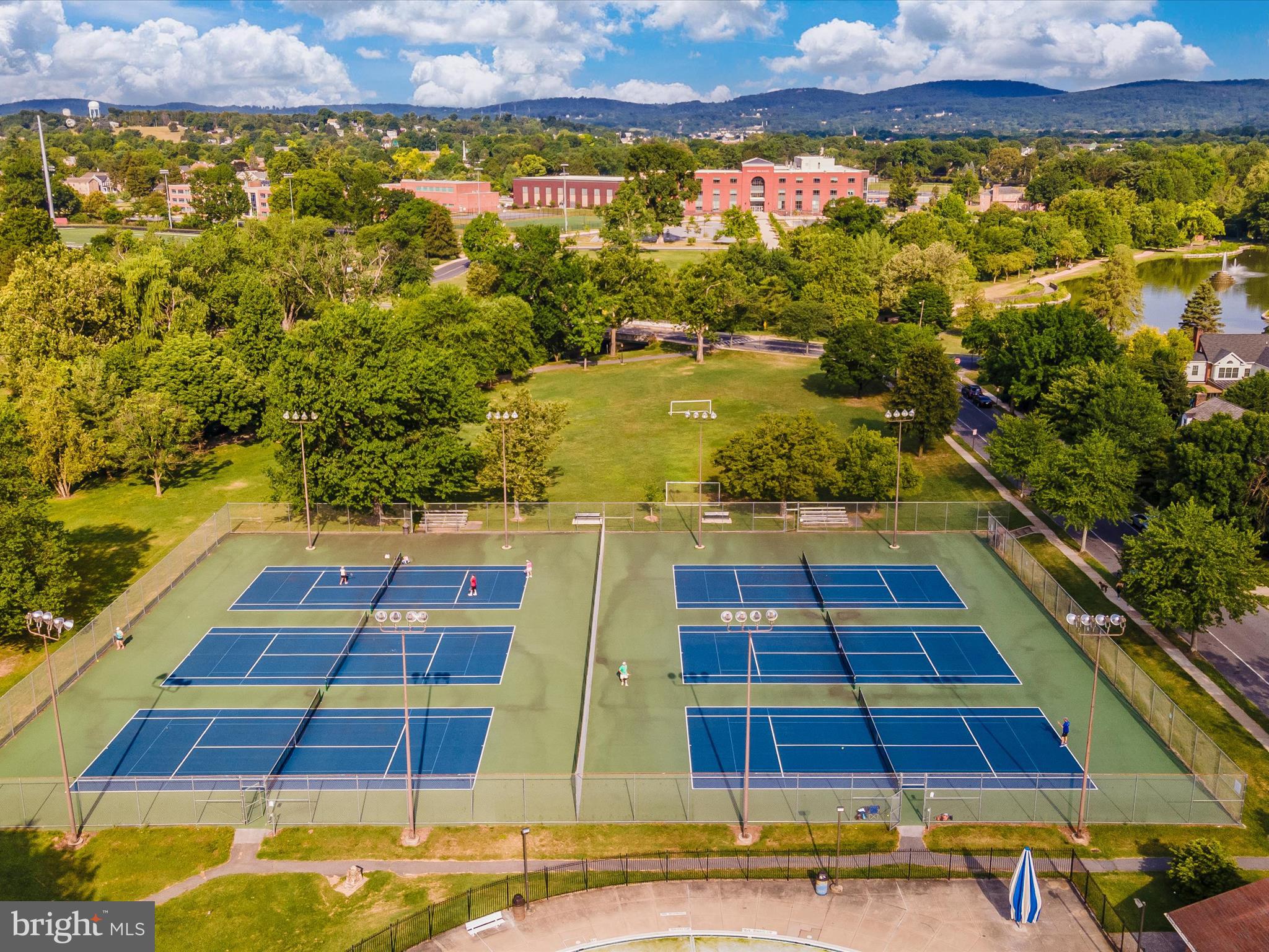 BAKER PARK - Residential