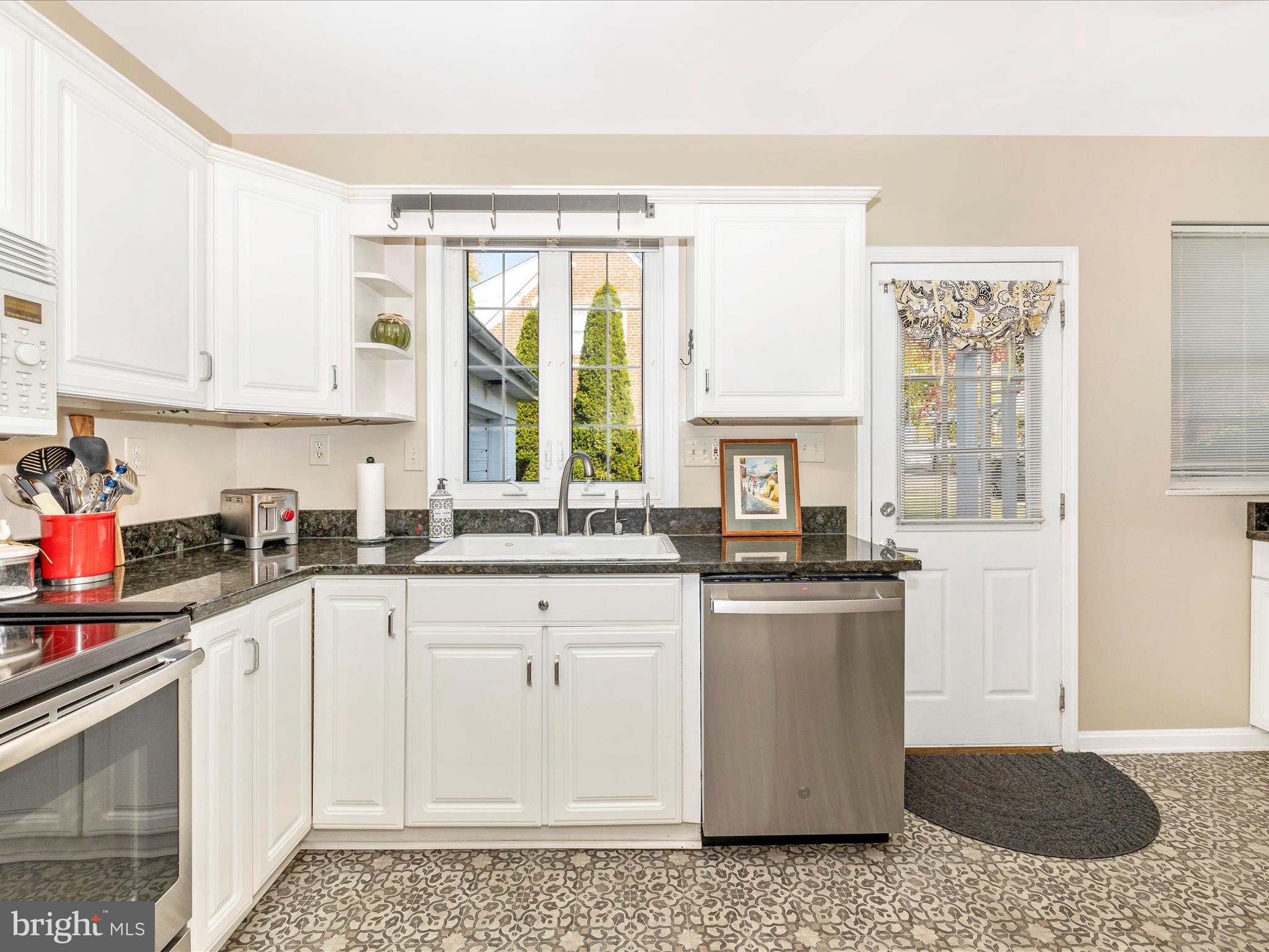 BAKER PARK - Residential