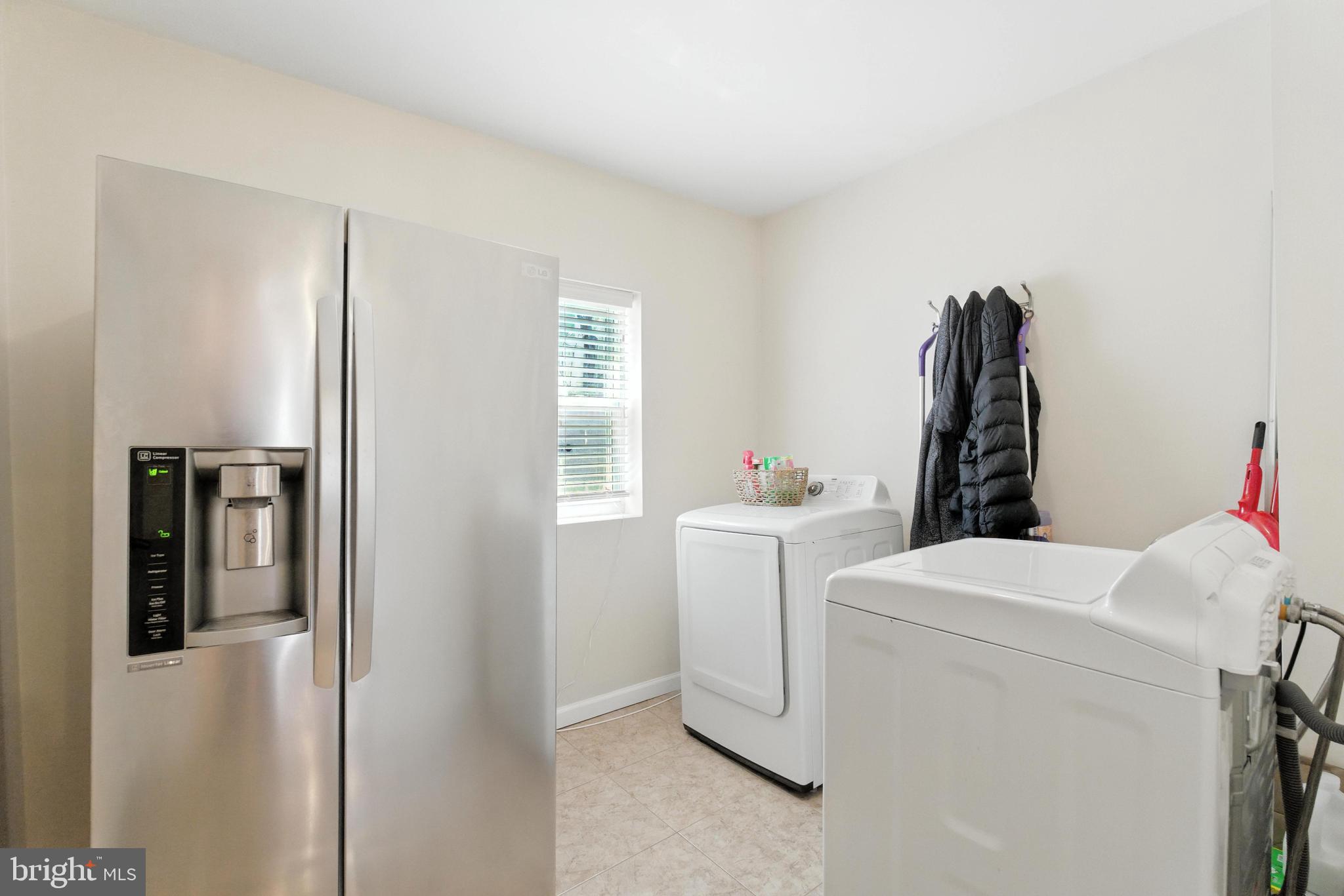 WHITMAN - Residential