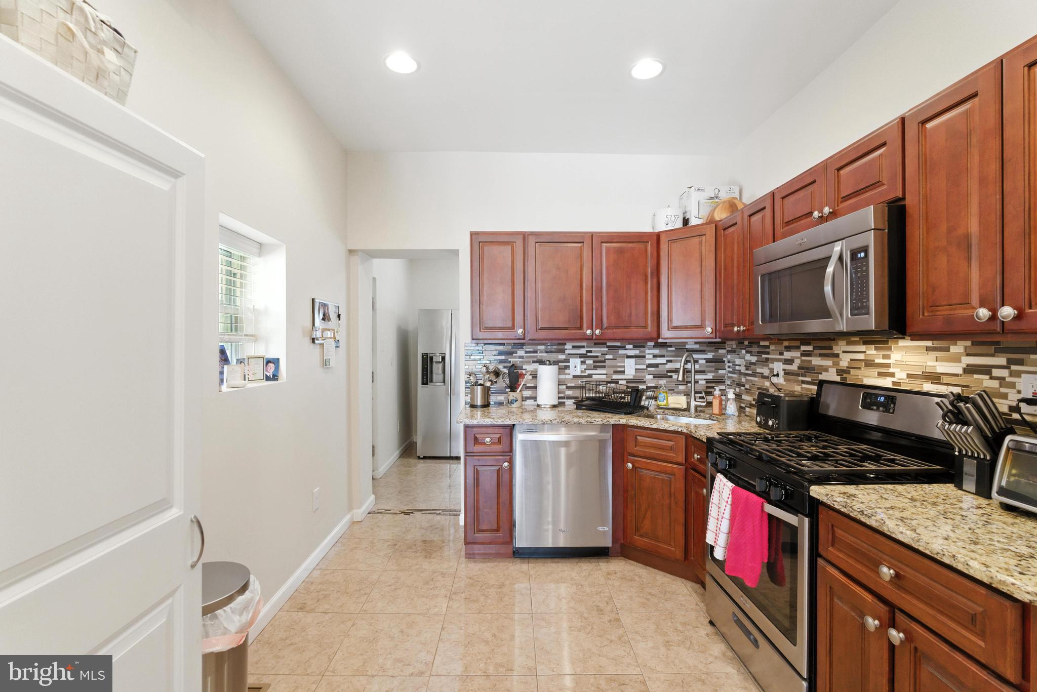 WHITMAN - Residential