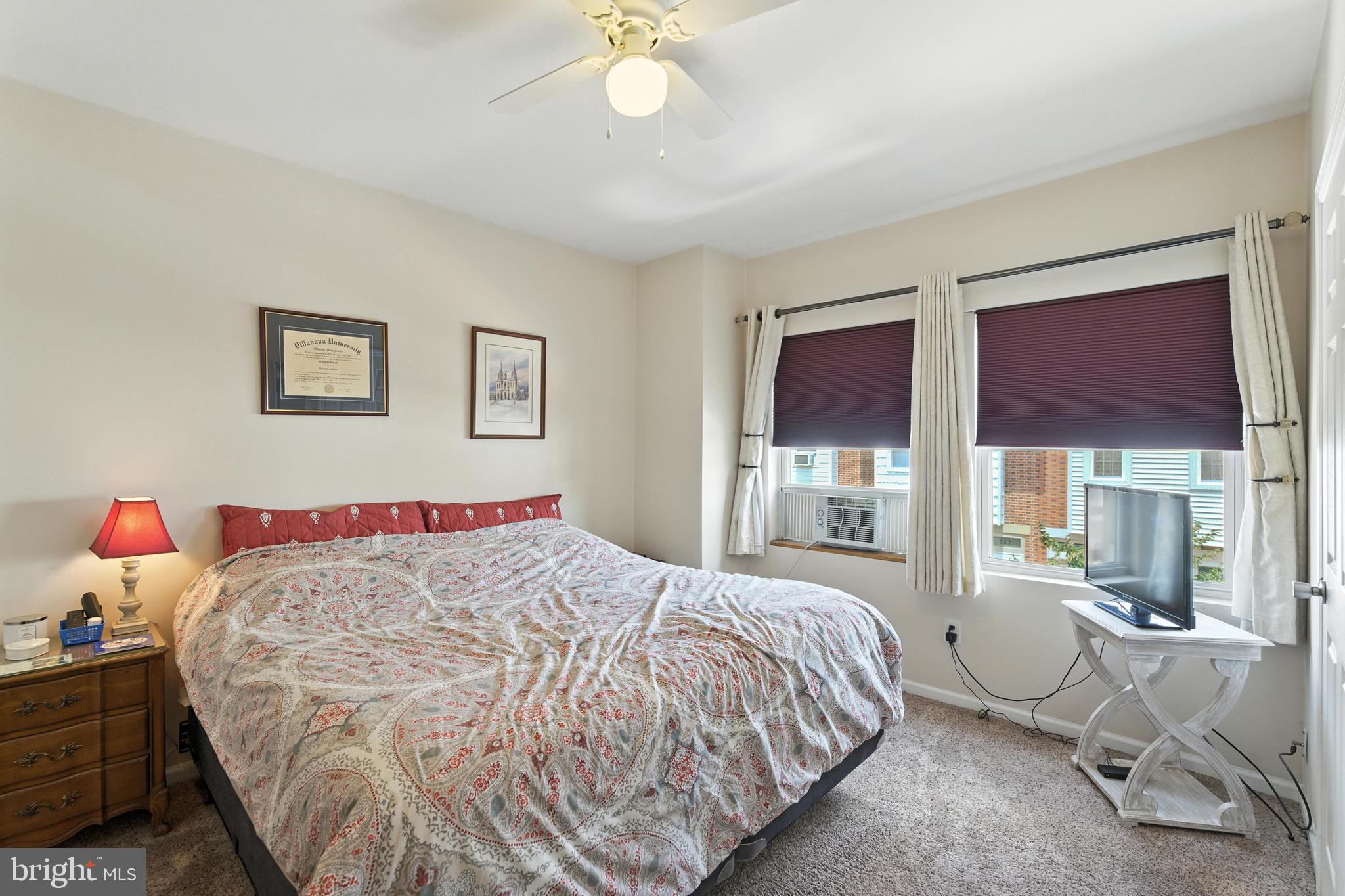 WHITMAN - Residential