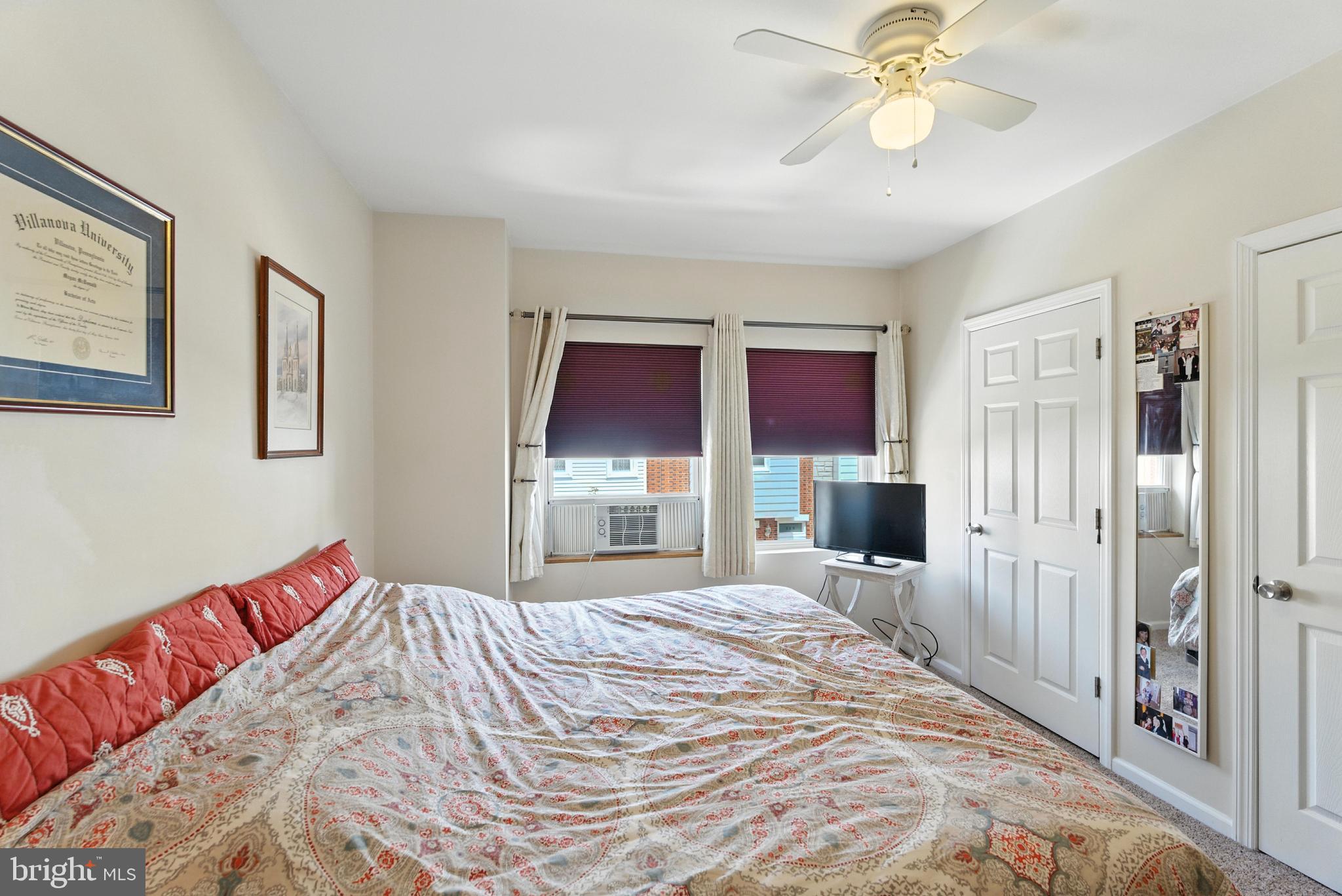 WHITMAN - Residential