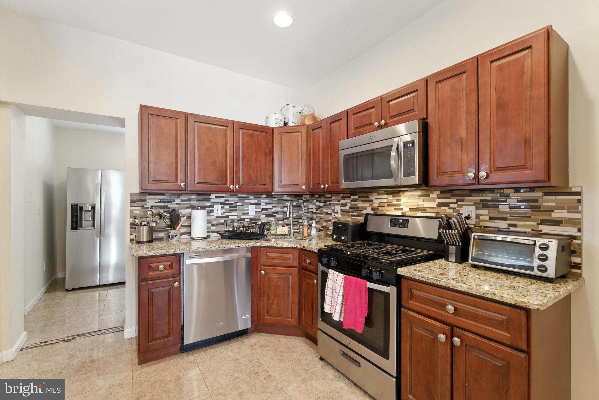 WHITMAN - Residential