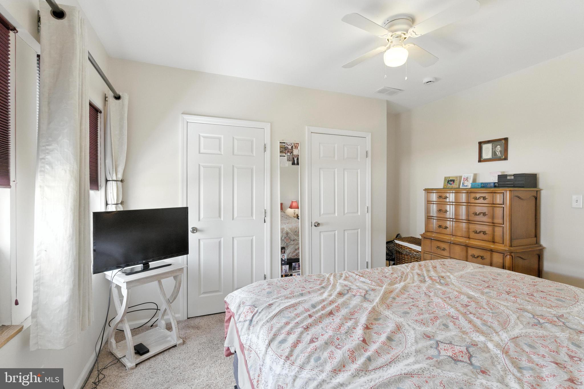 WHITMAN - Residential